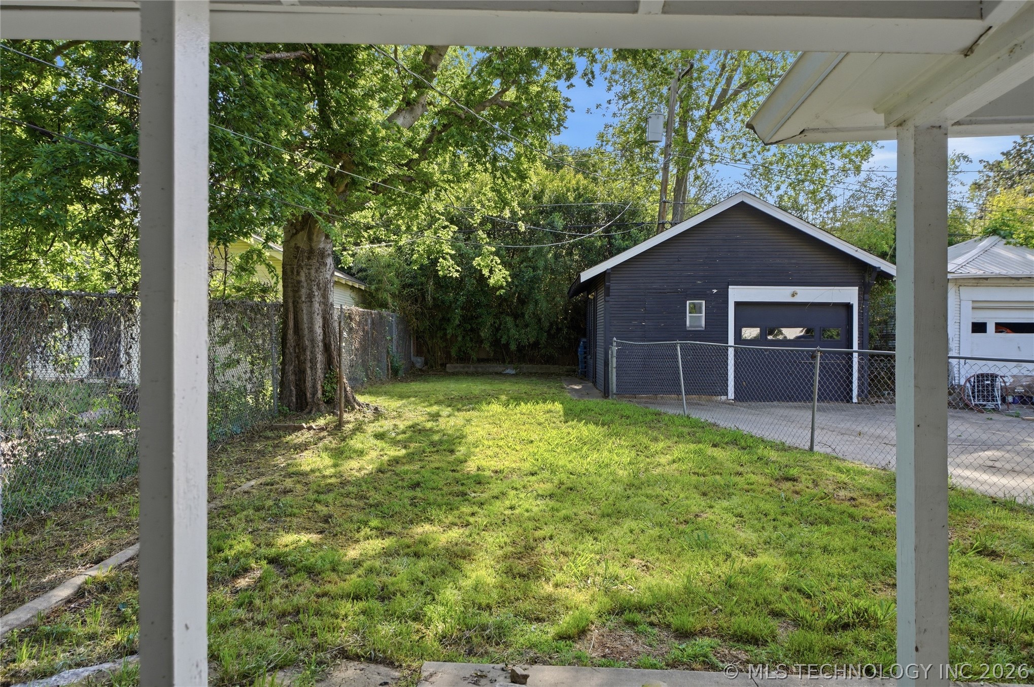 1527 S Yorktown Avenue Property Photo 34