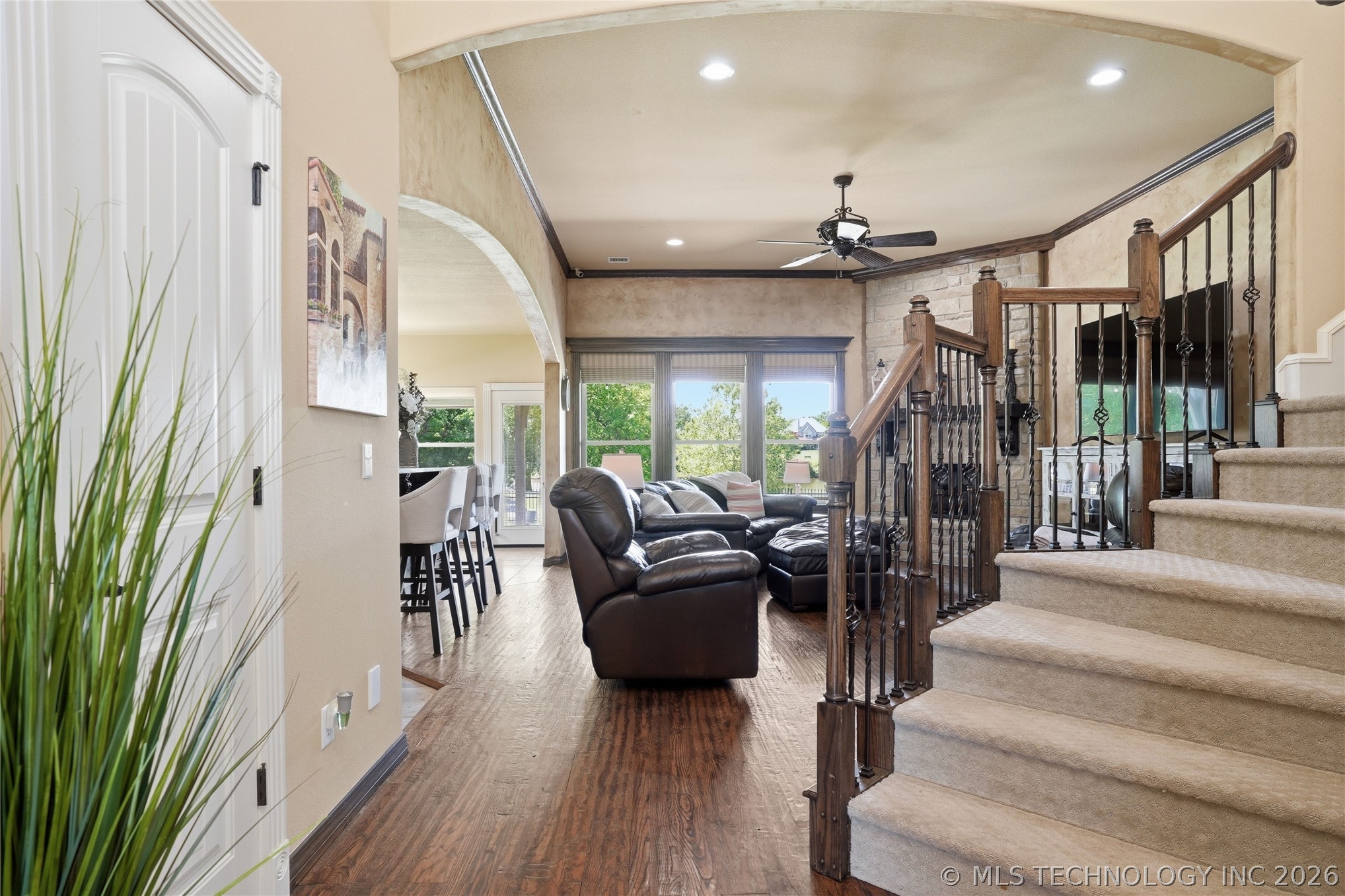 304 S 76th Street Property Photo 8