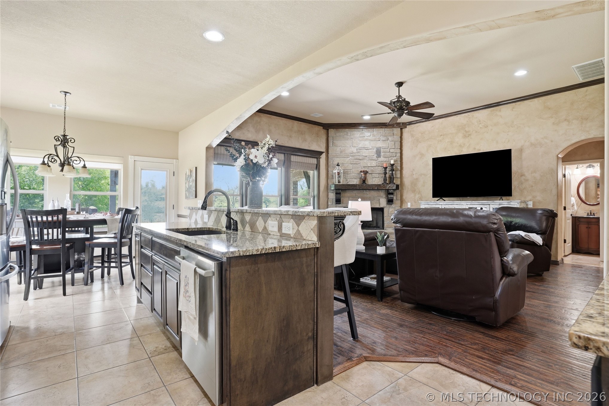 304 S 76th Street Property Photo 25