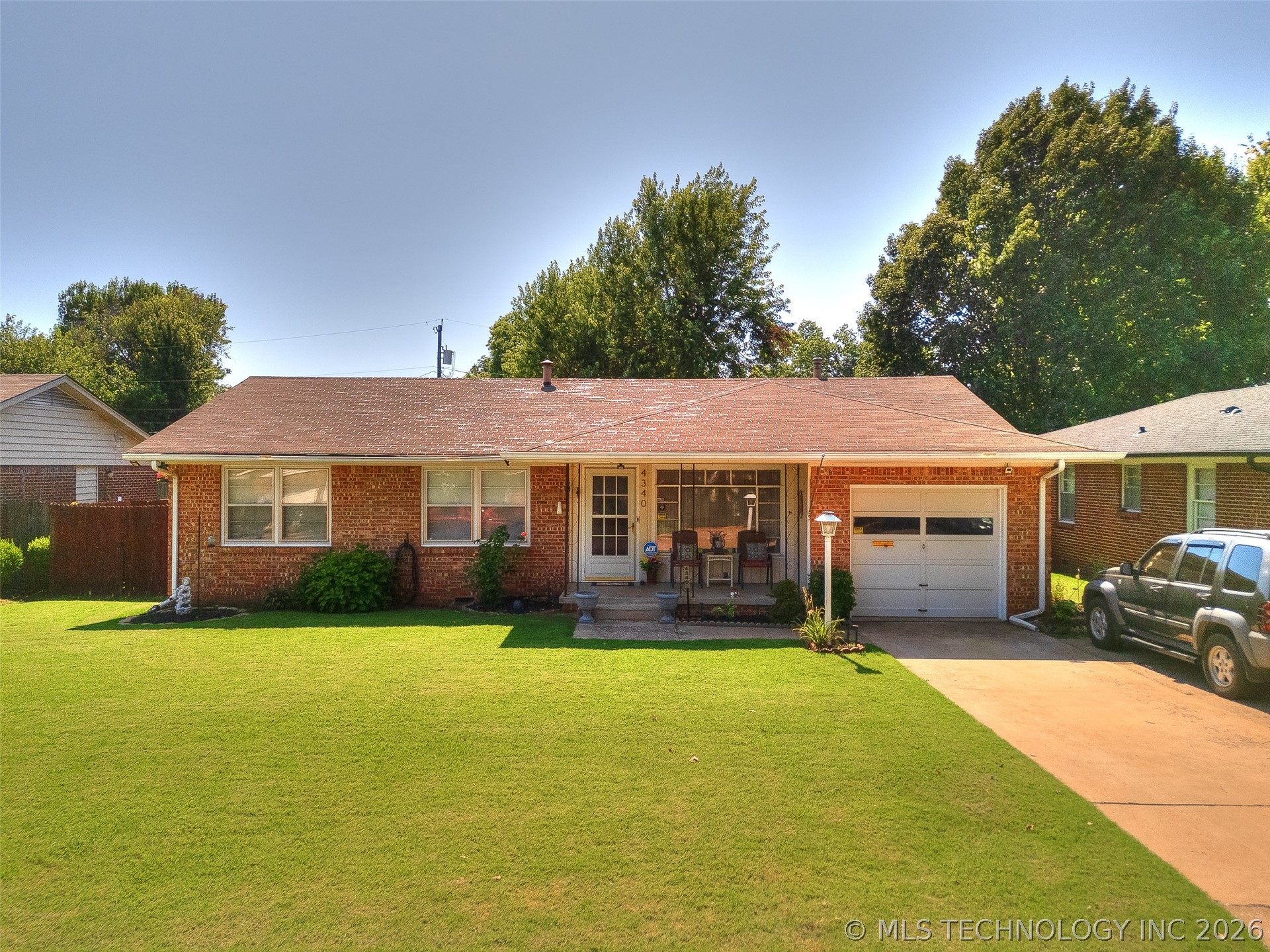 4340 S Norfolk Avenue Property Photo 1
