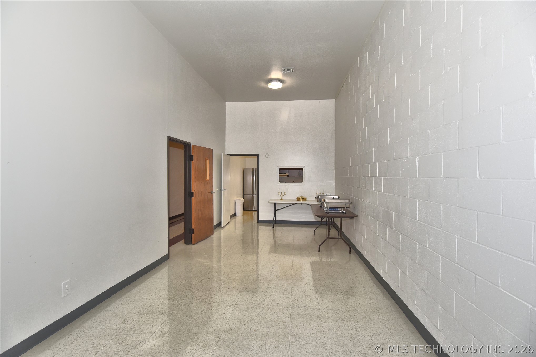 2610 E Apache Street Property Photo 20
