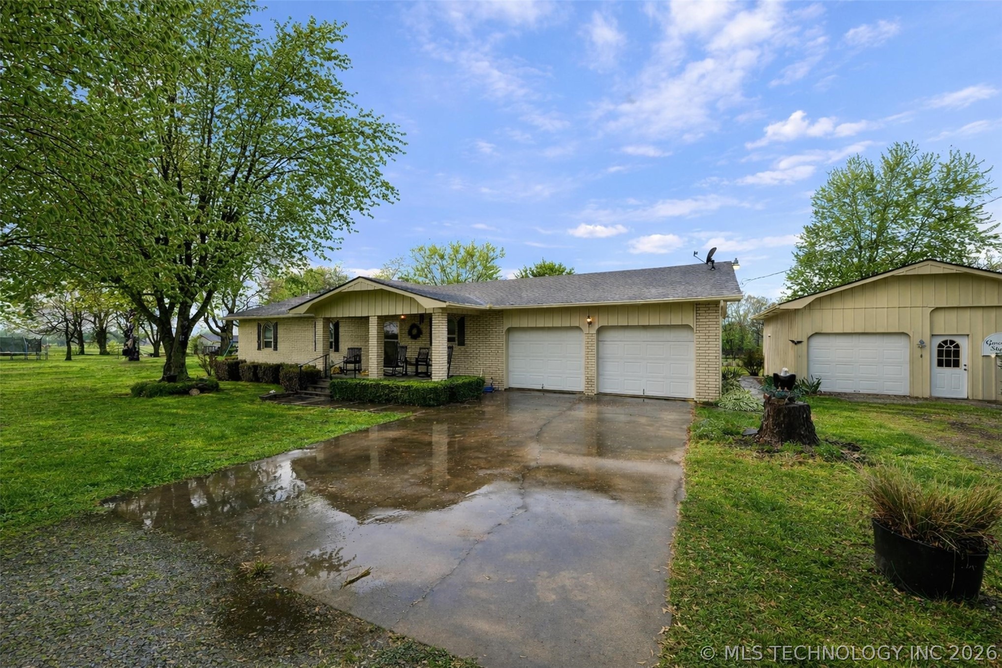 69986 Hwy 59 Property Photo 5