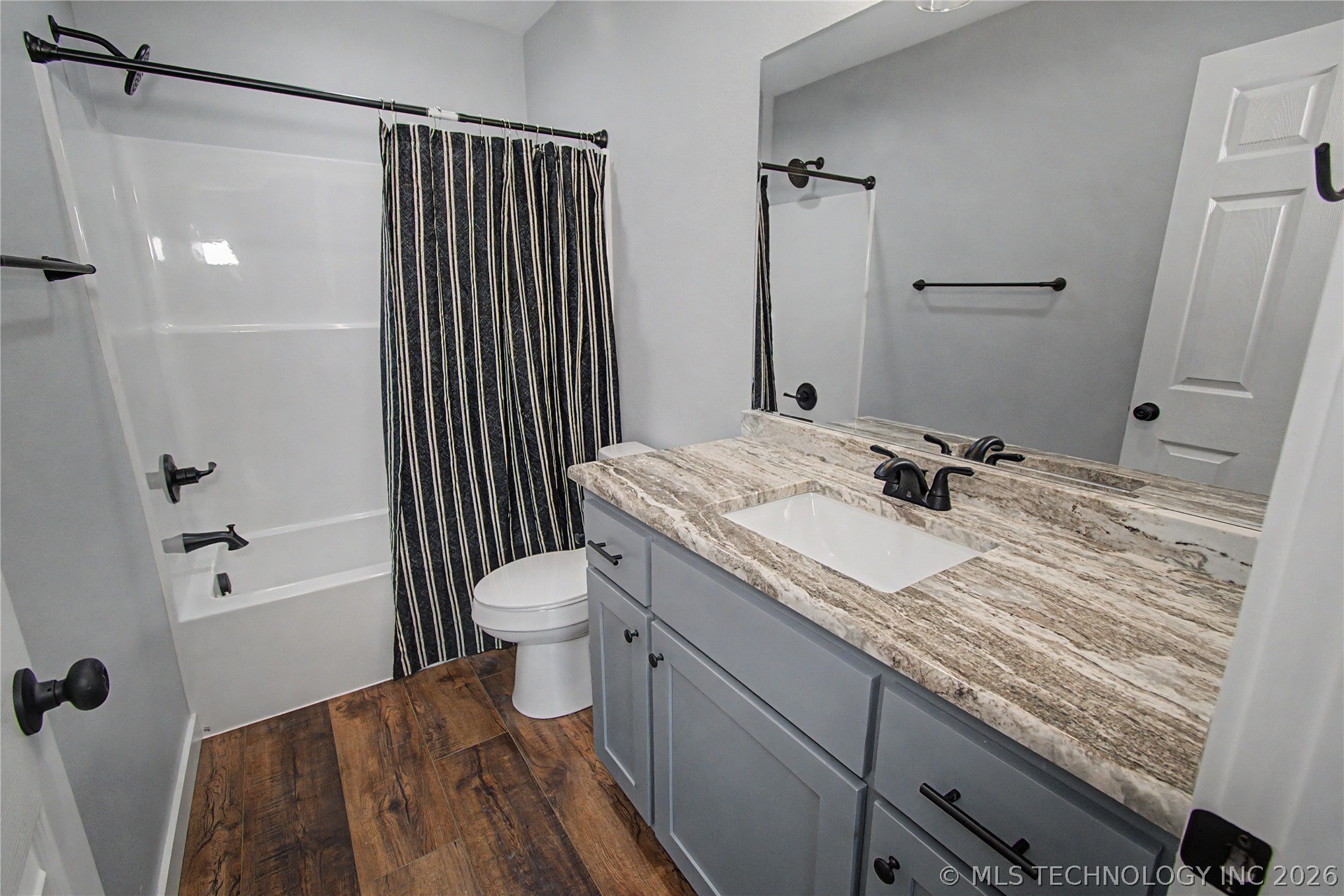 103 E Madden Avenue Property Photo 13