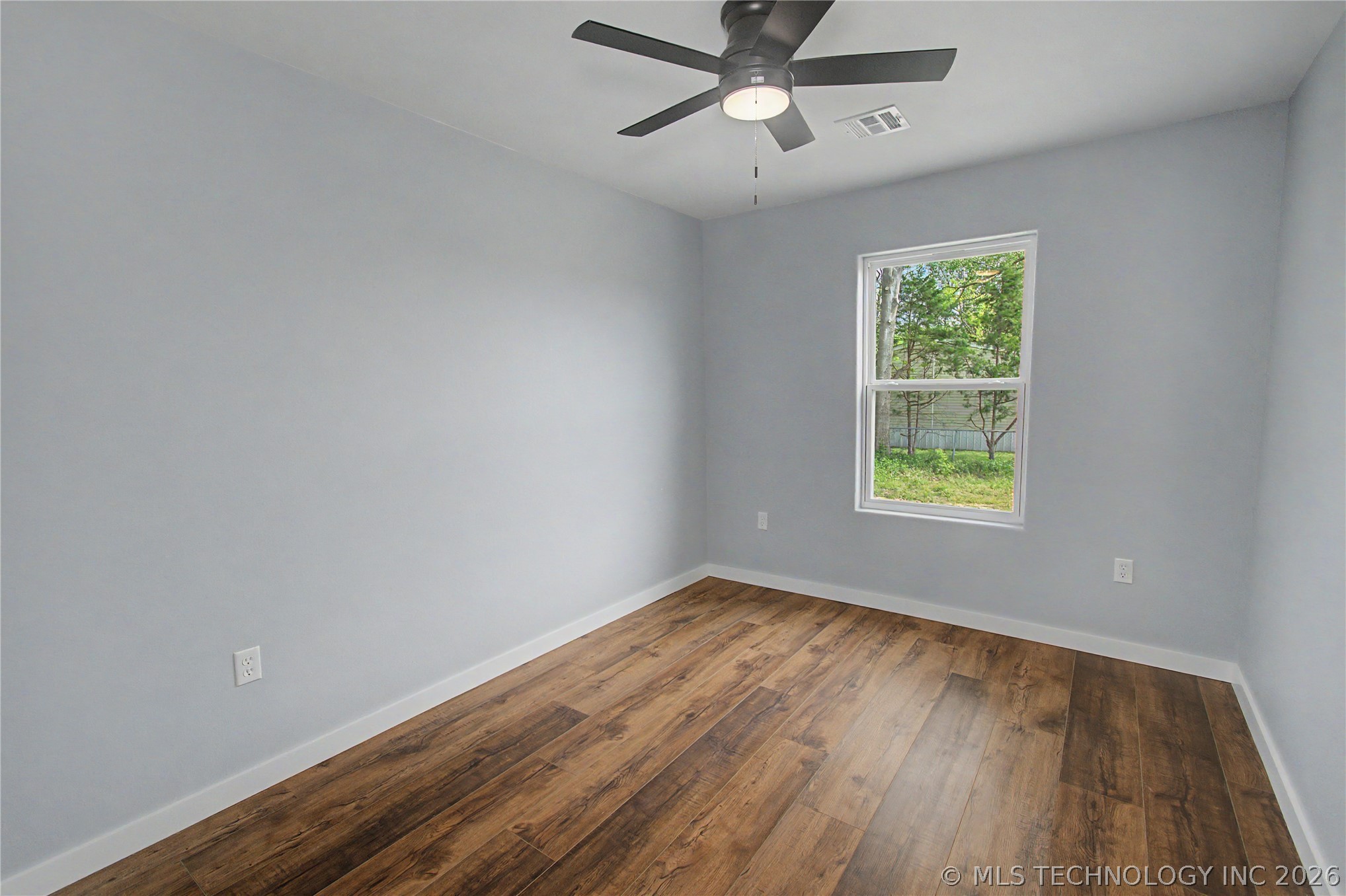 103 E Madden Avenue Property Photo 14