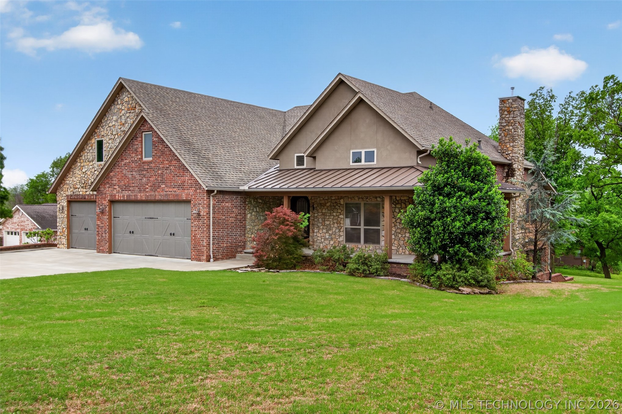 116 Eagleview Property Photo 5