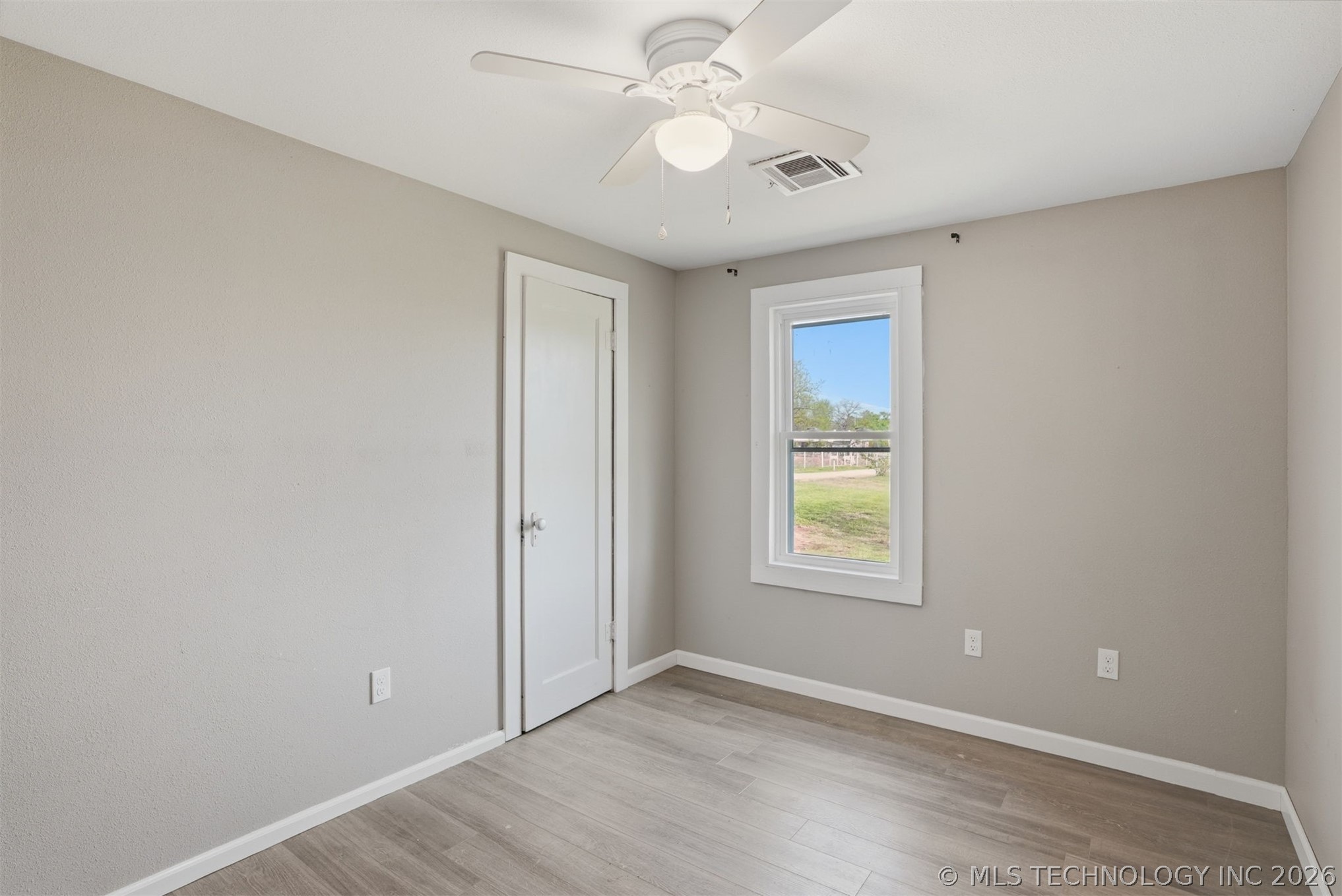 2131 N Edgewood Circle Property Photo 13