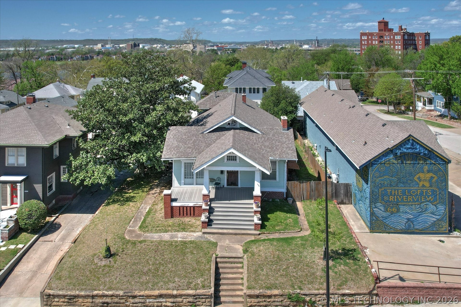 1606 S Denver Avenue Property Photo 9