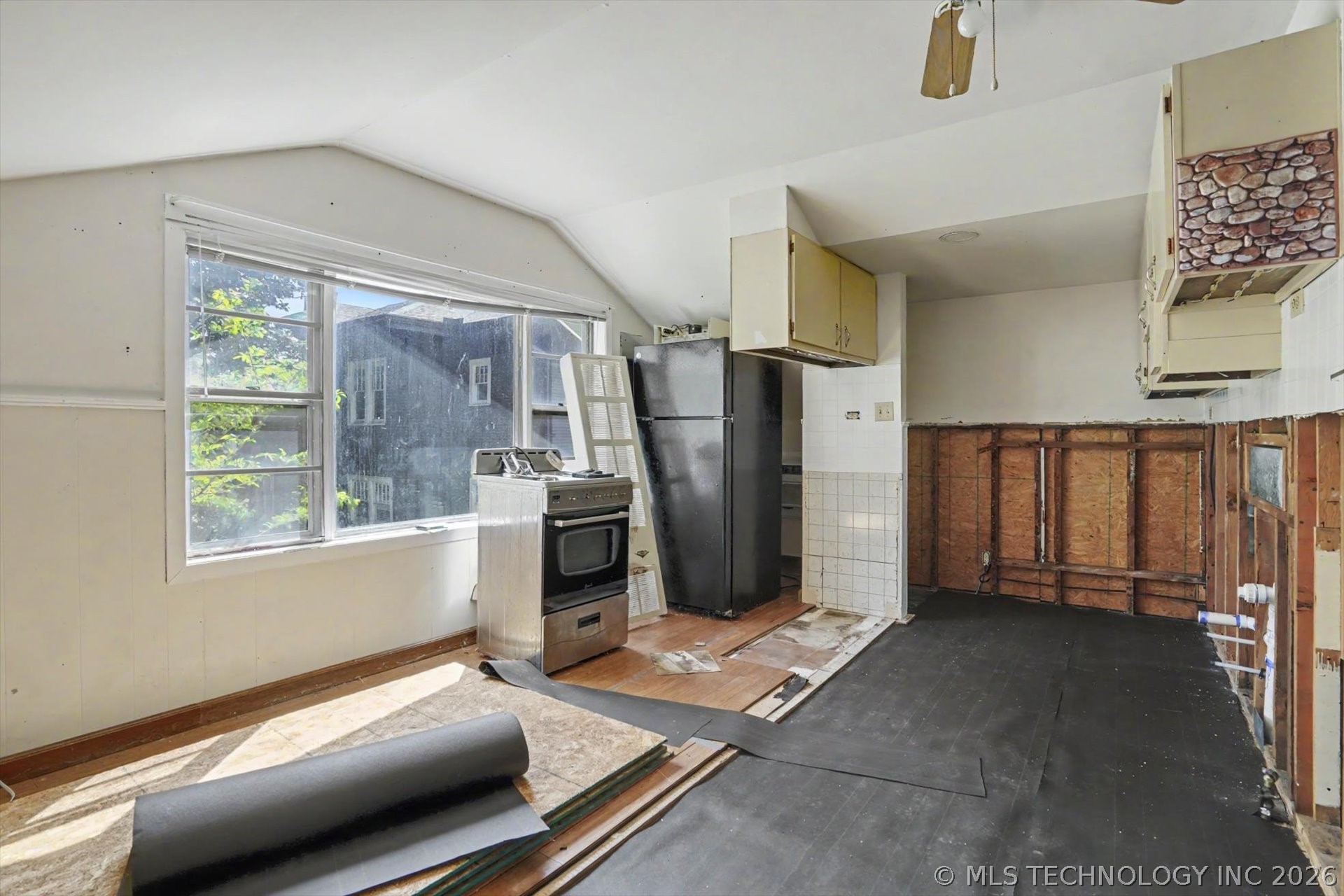 1606 S Denver Avenue Property Photo 24
