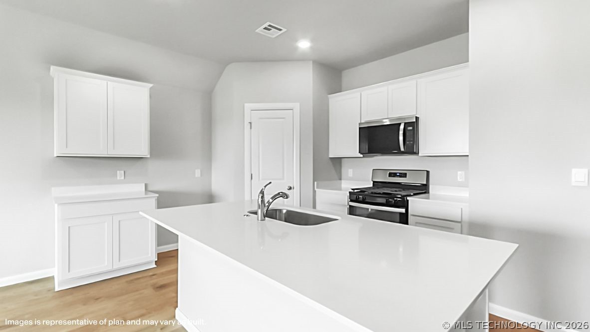 8602 E Galveston Street Property Photo 3