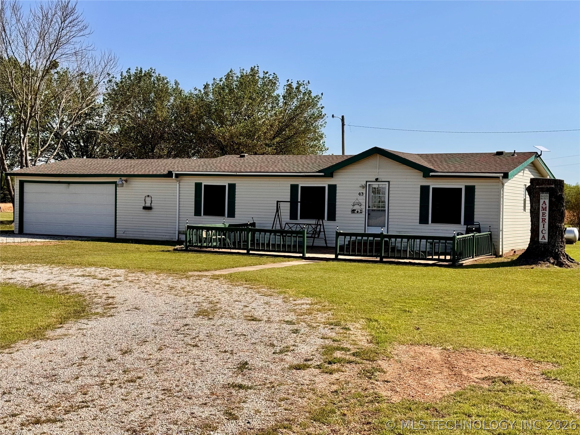 43 Chickasha Property Photo 4