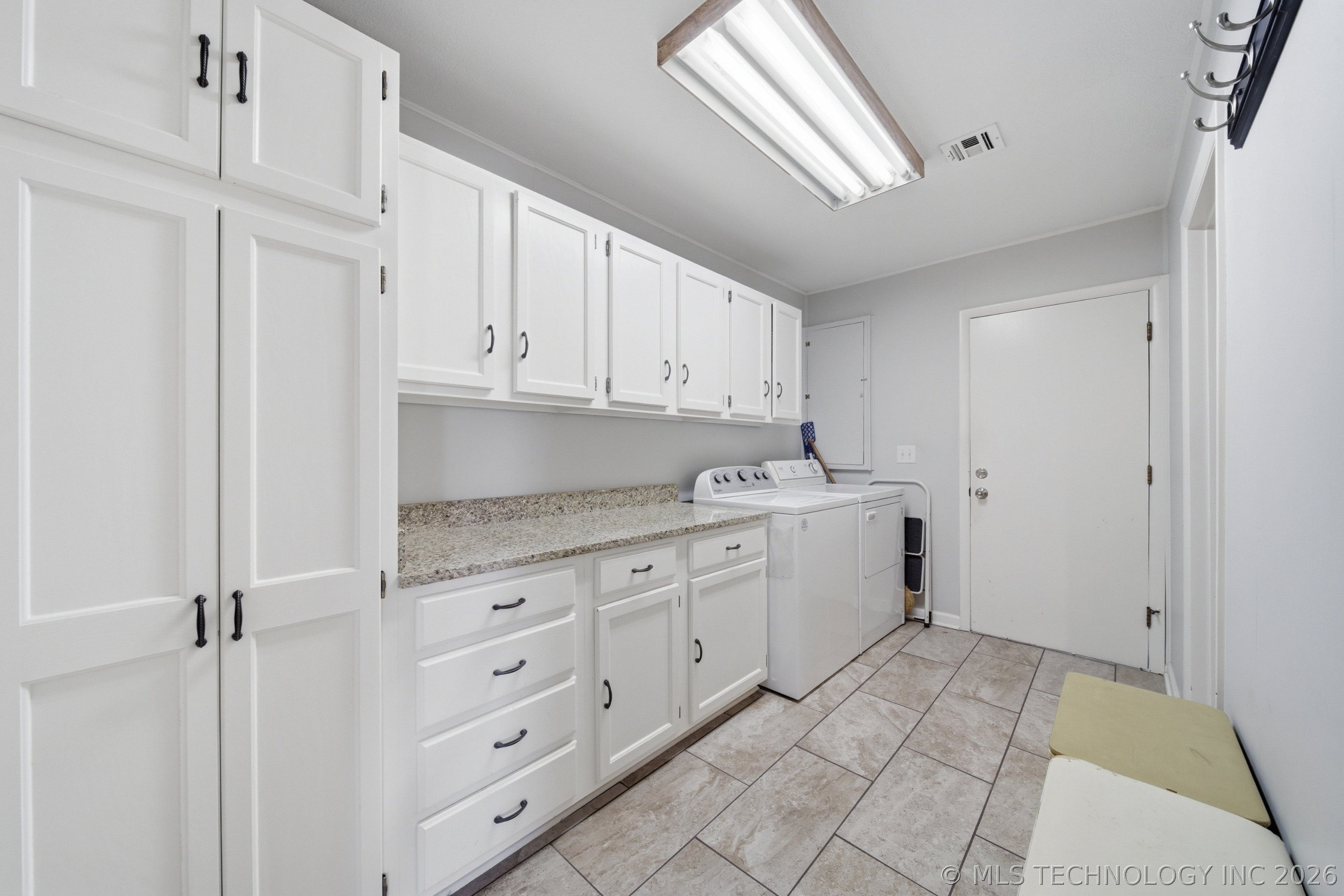 22250 Ns 416 Road Property Photo 28