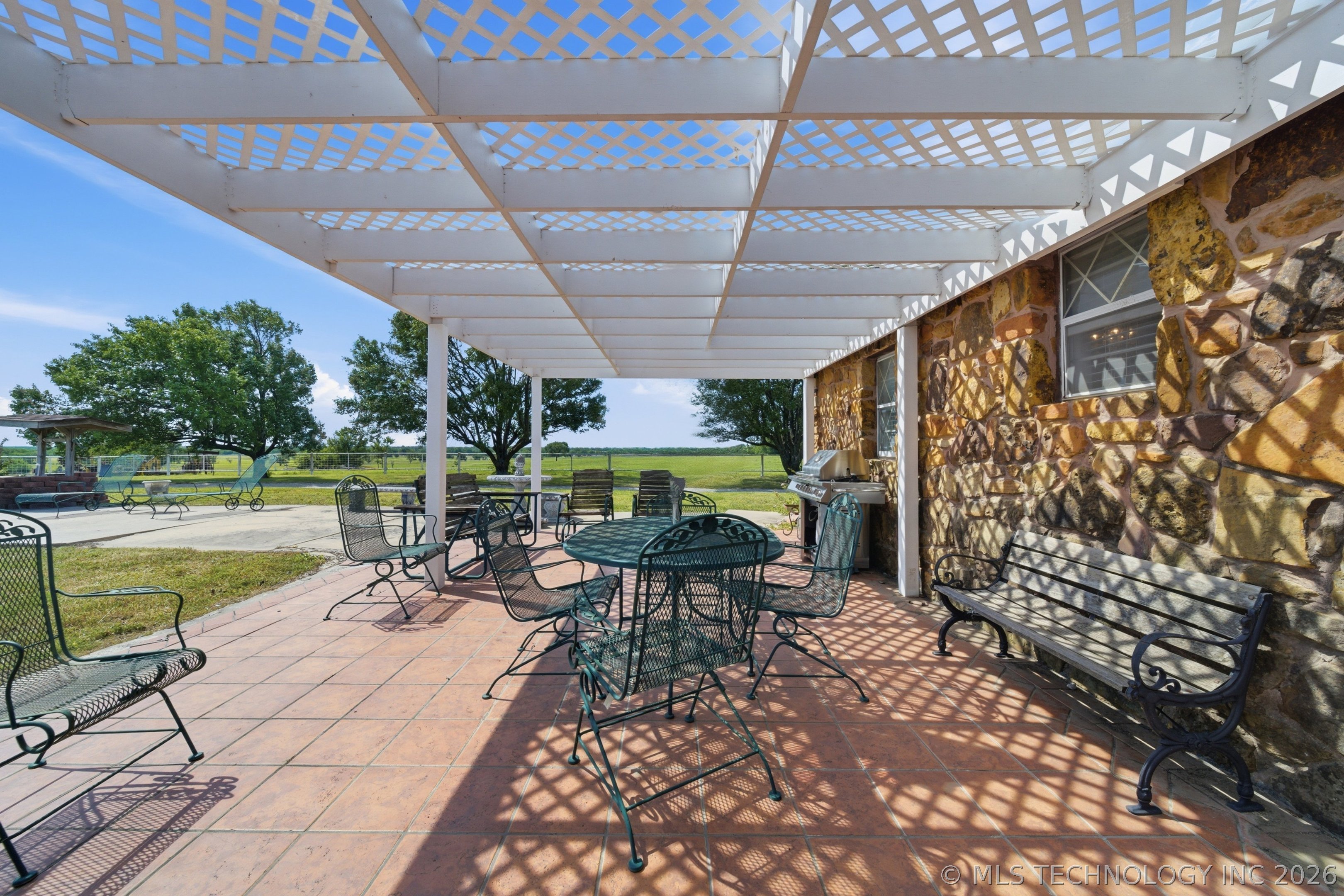 22250 Ns 416 Road Property Photo 32