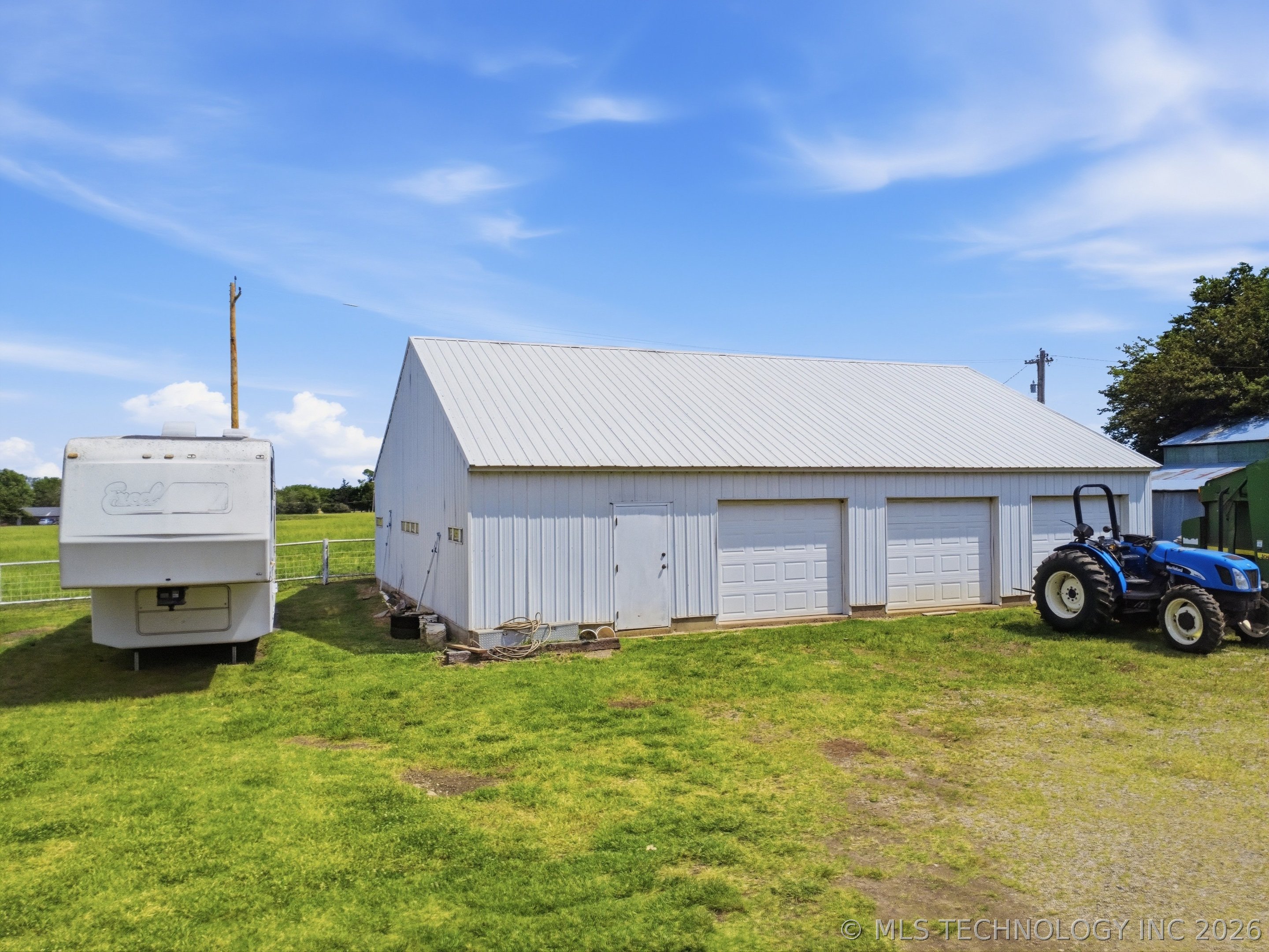22250 Ns 416 Road Property Photo 35