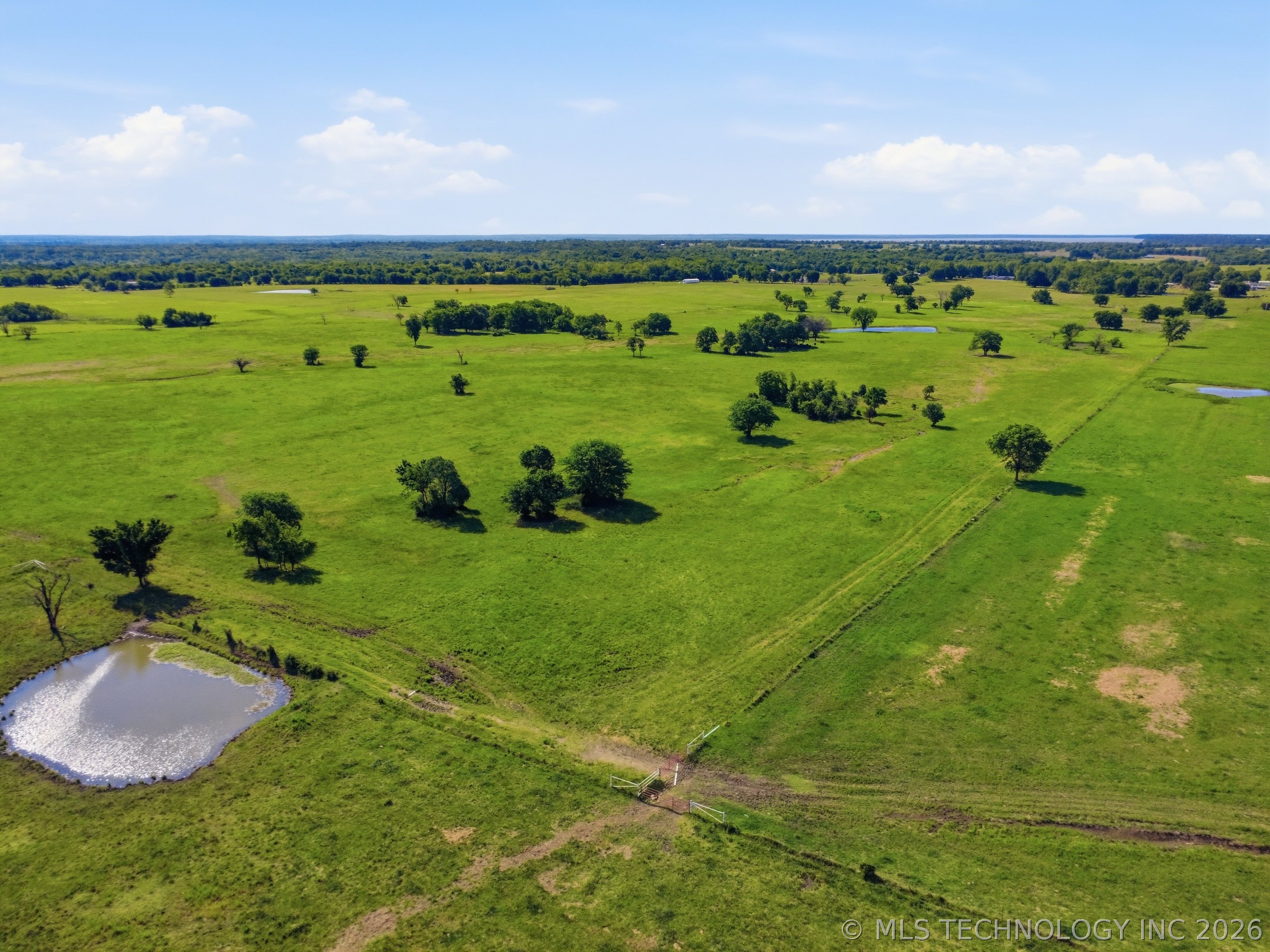 22250 Ns 416 Road Property Photo 41