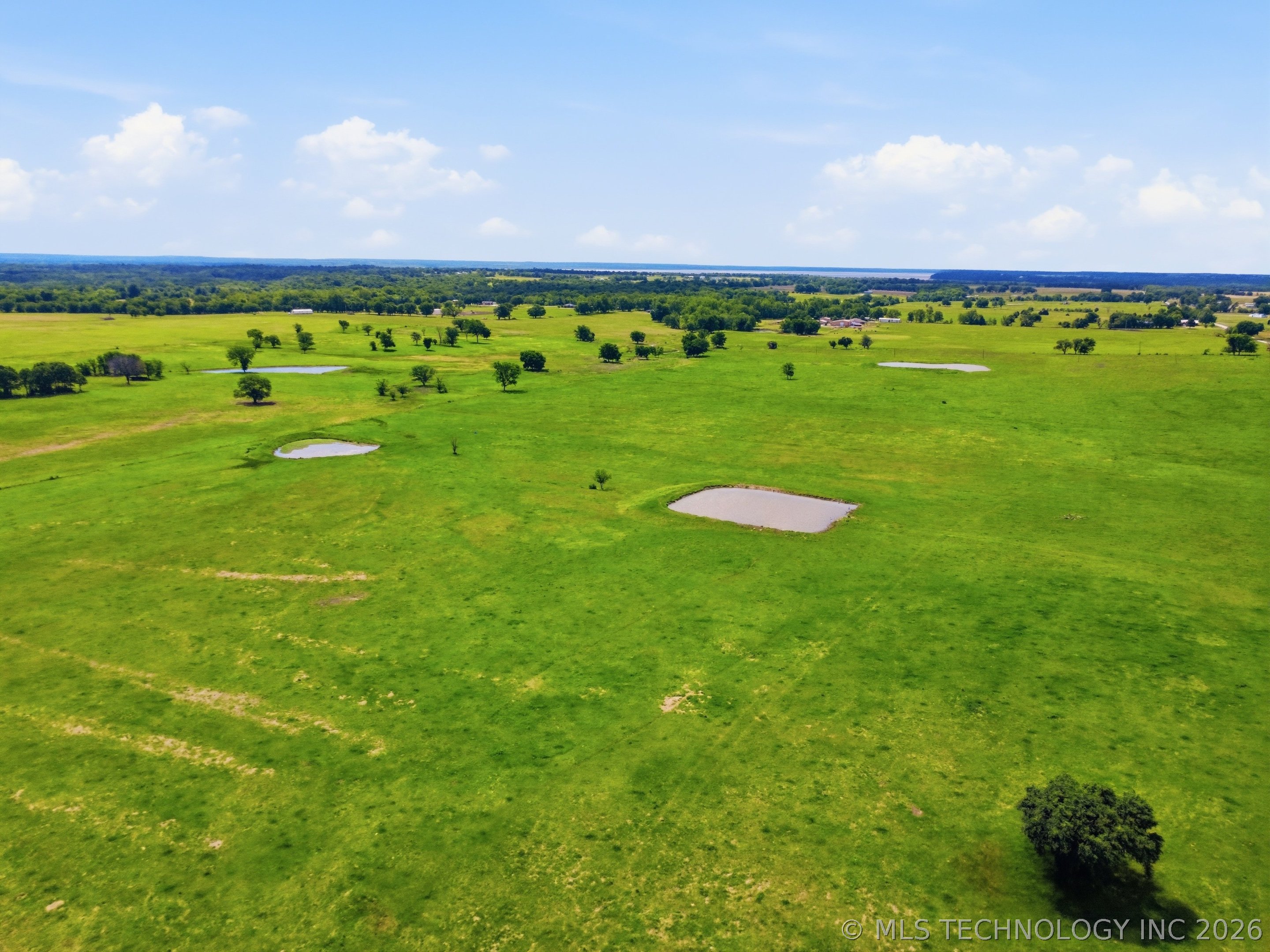 22250 Ns 416 Road Property Photo 43