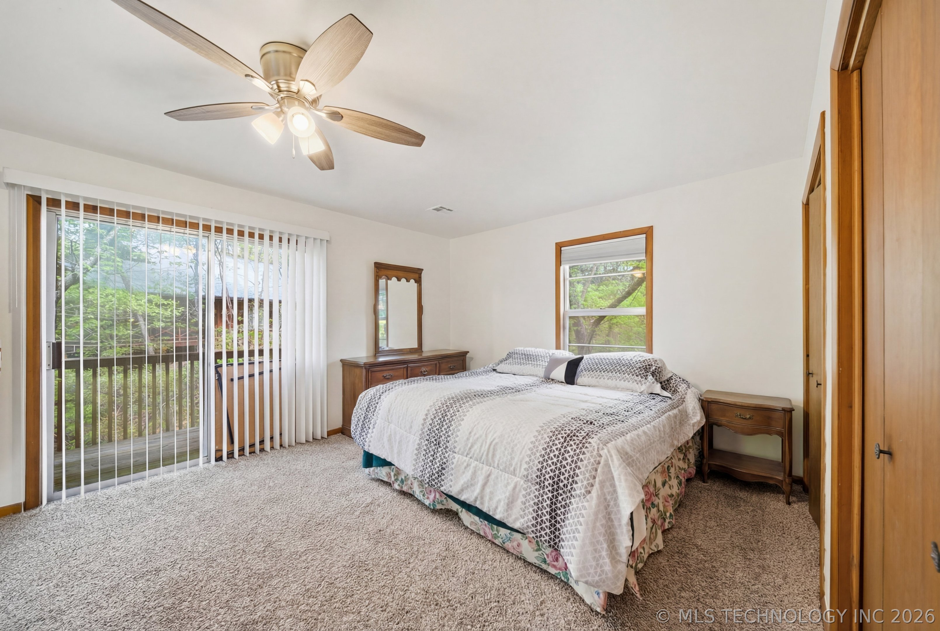 64 Walnut Street Property Photo 17