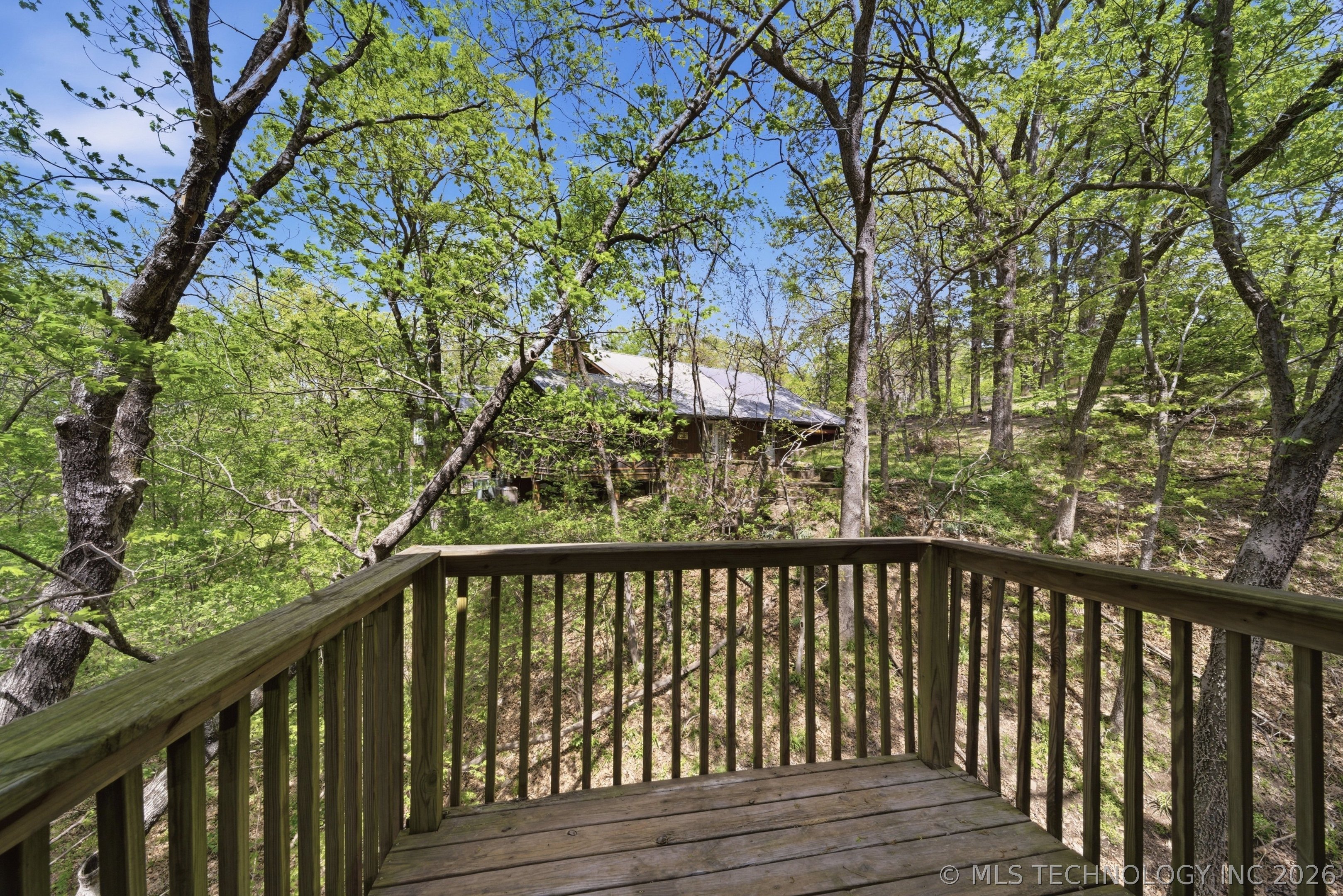 64 Walnut Street Property Photo 23