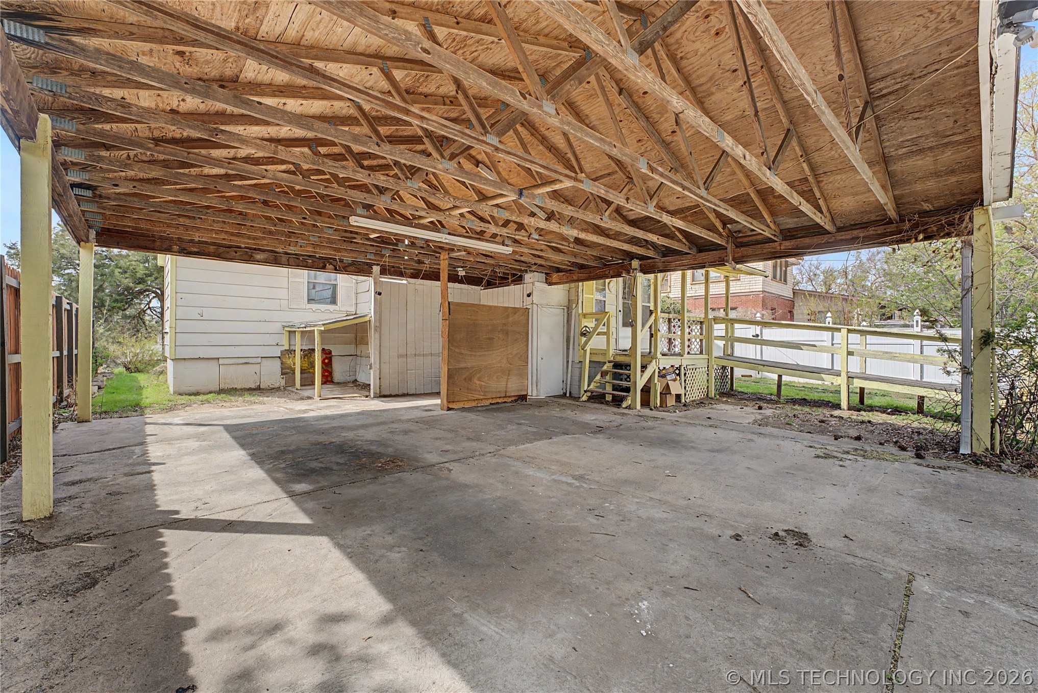 407 N Main Street Property Photo 26