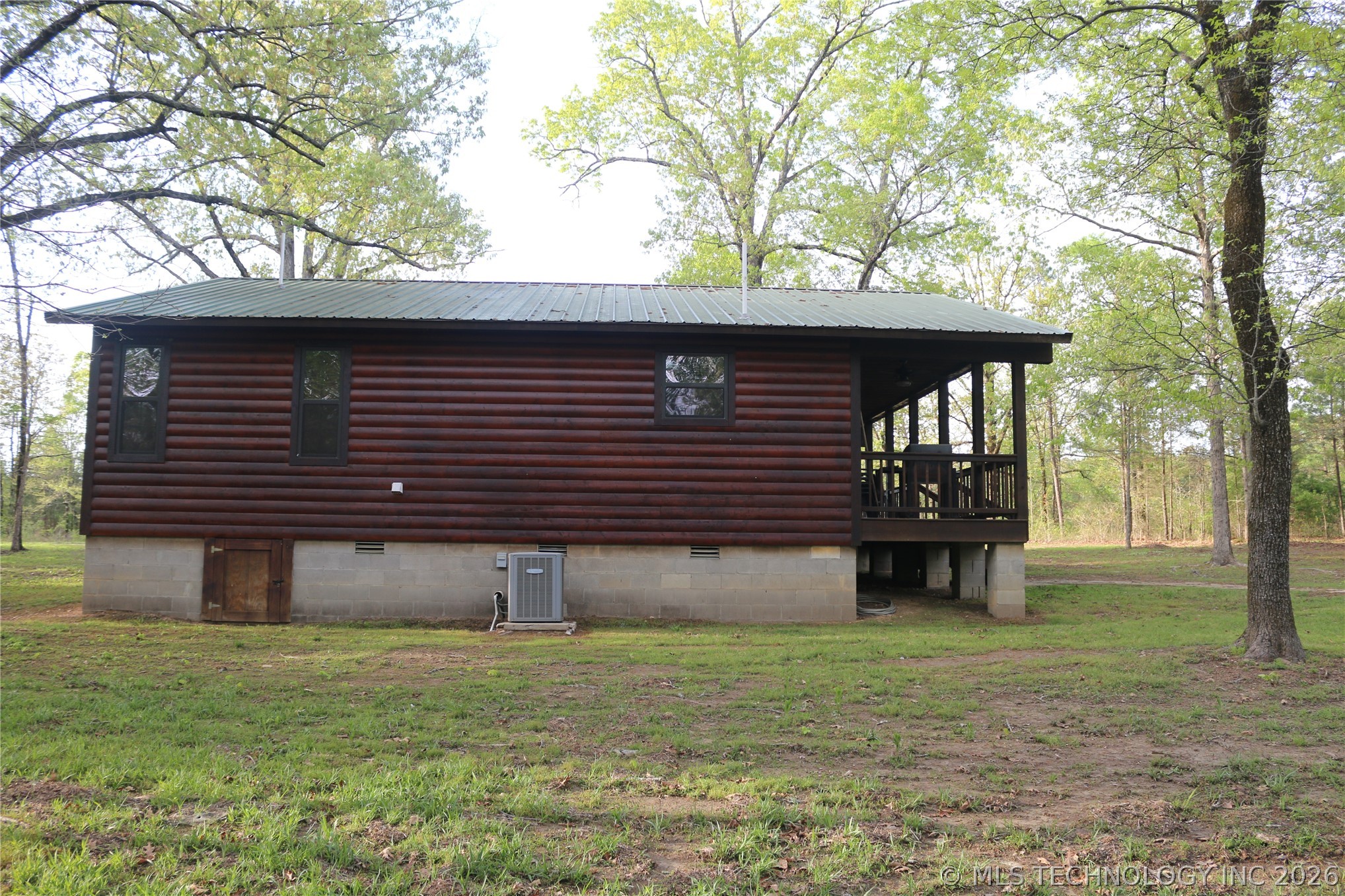 496 Wyr 56746 Road Property Photo 5