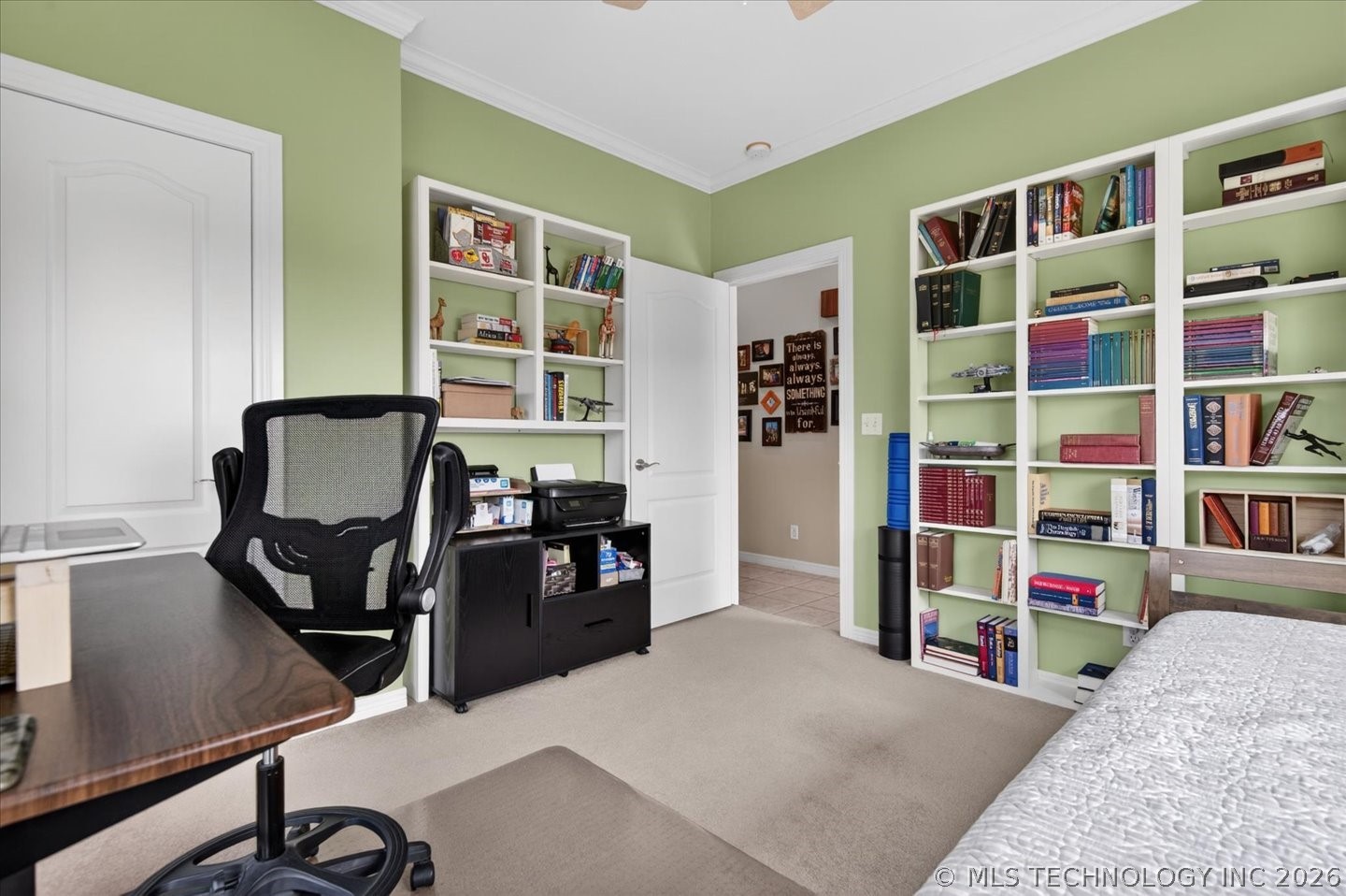 5637 Chickering Court Property Photo 7