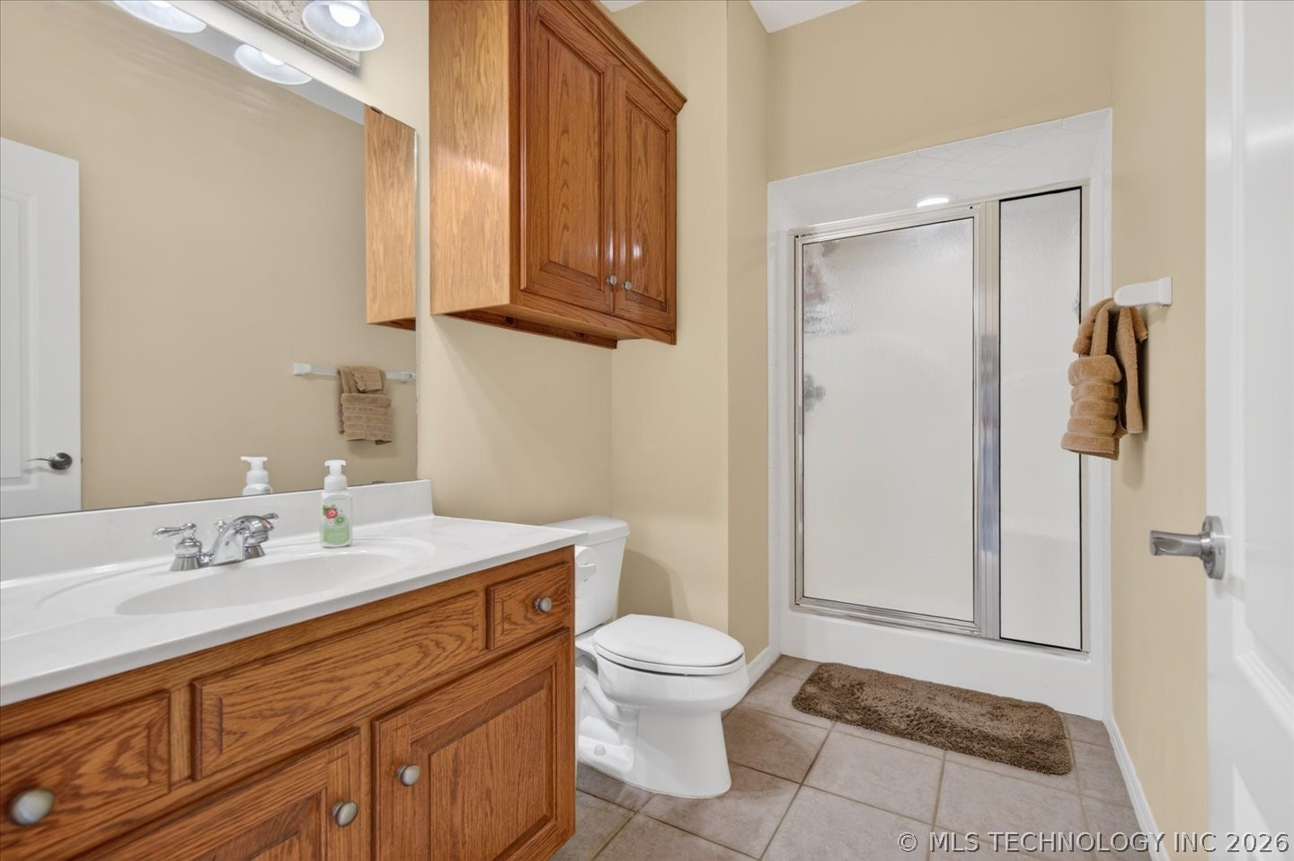 5637 Chickering Court Property Photo 8