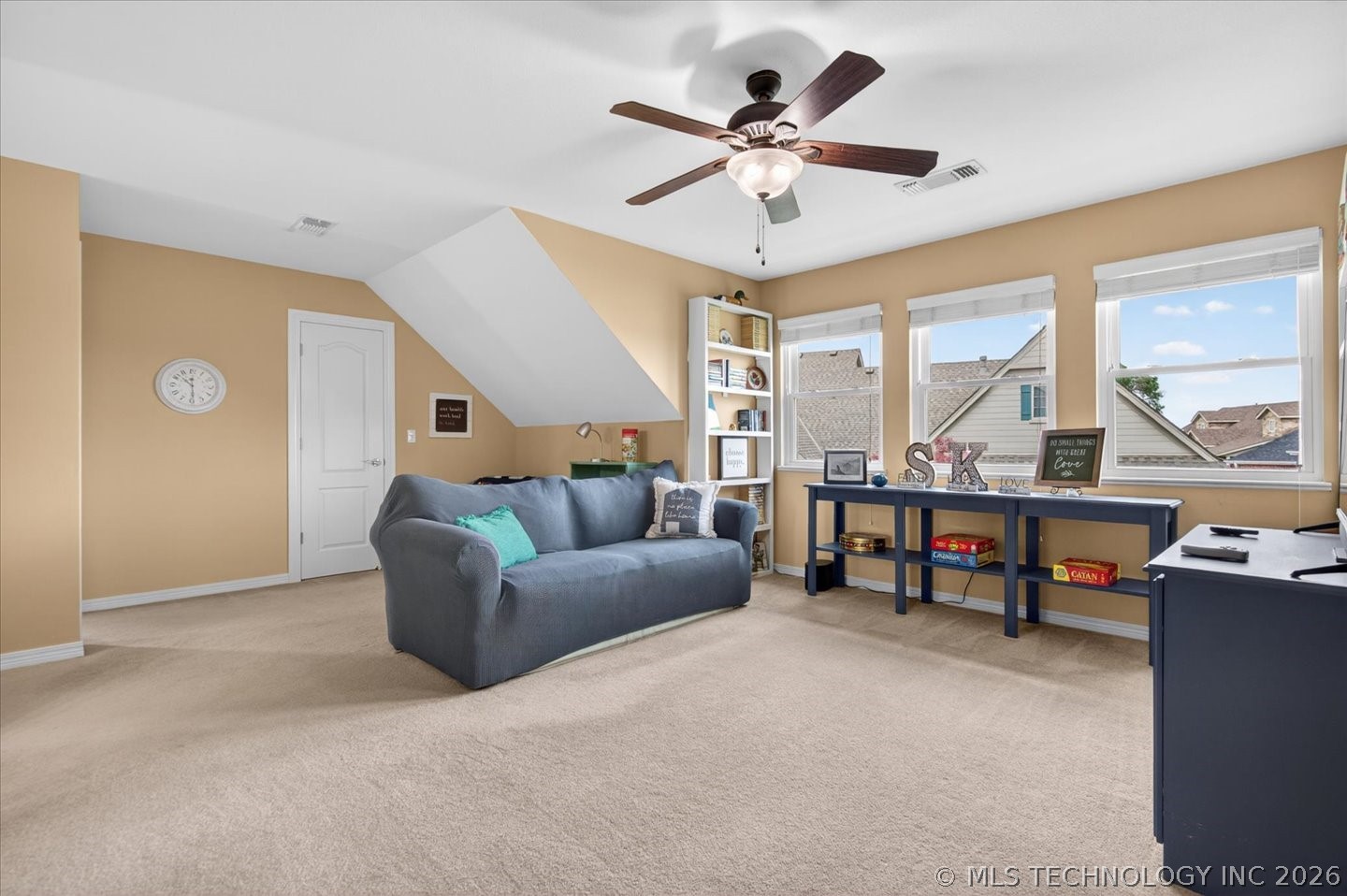 5637 Chickering Court Property Photo 32