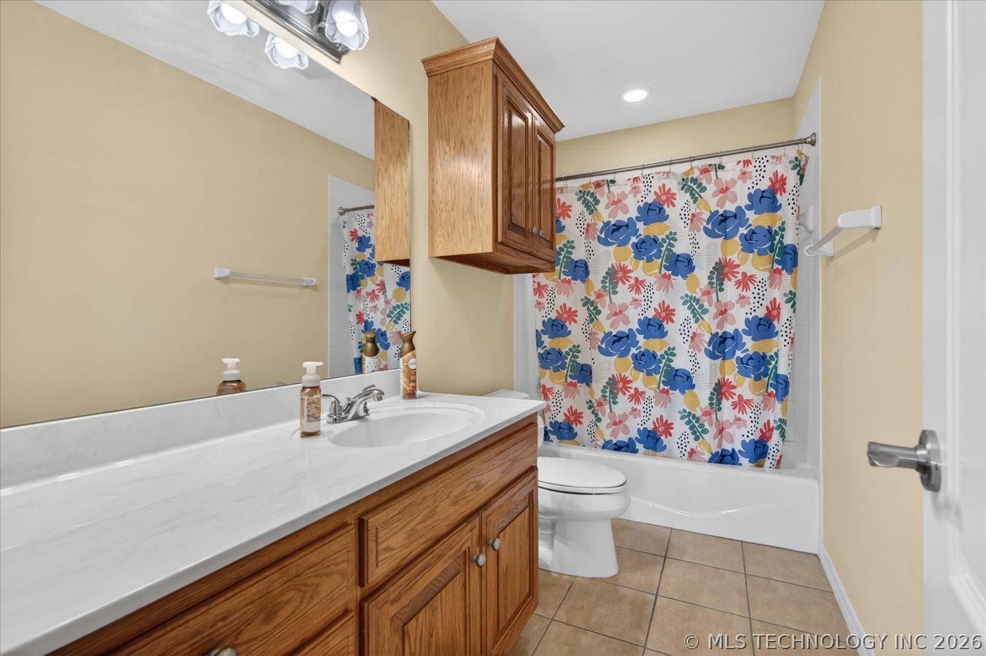 5637 Chickering Court Property Photo 34