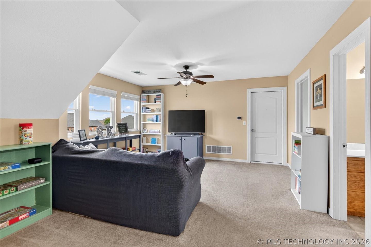 5637 Chickering Court Property Photo 35