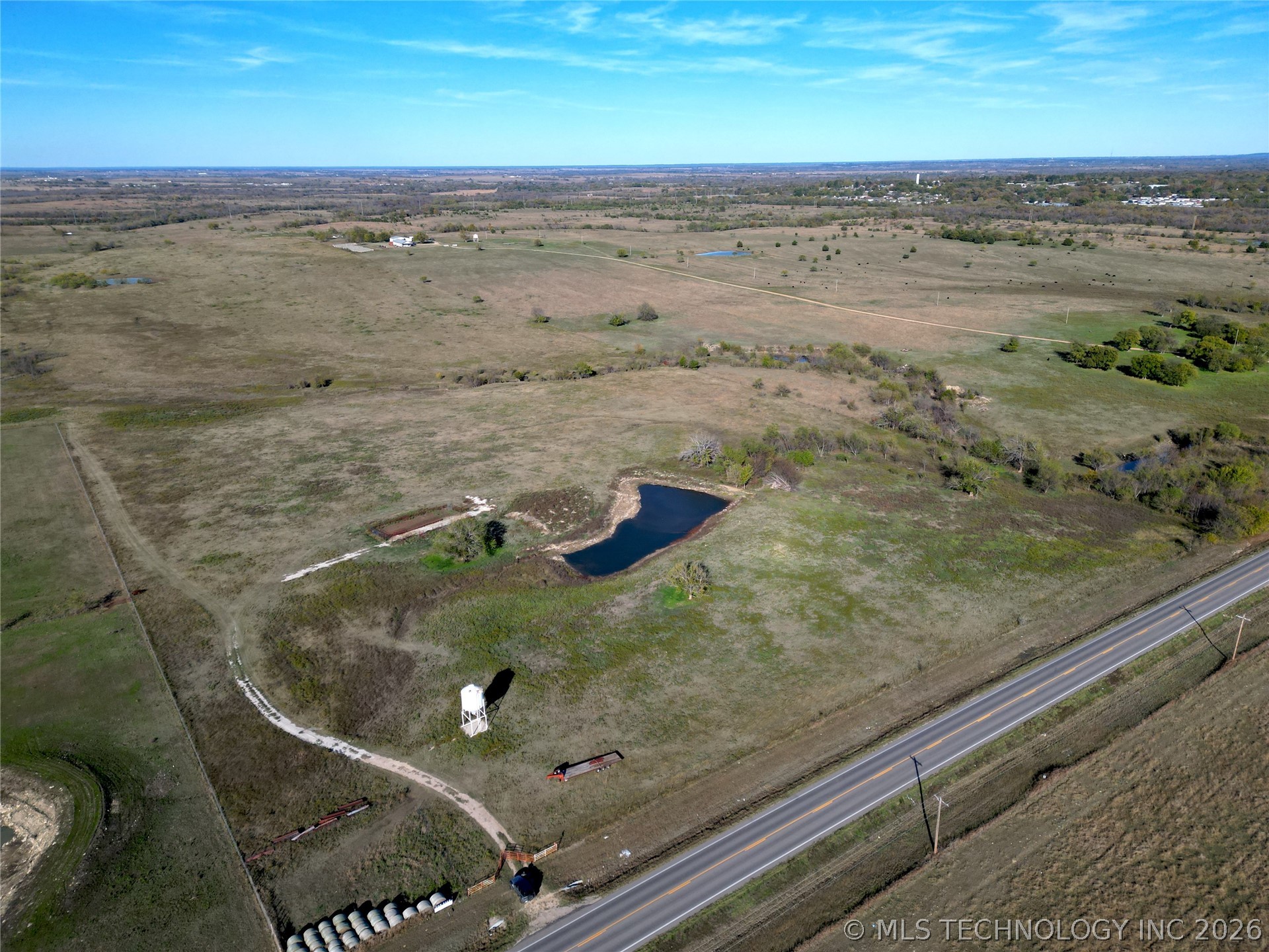 Hwy 32 Property Photo 3
