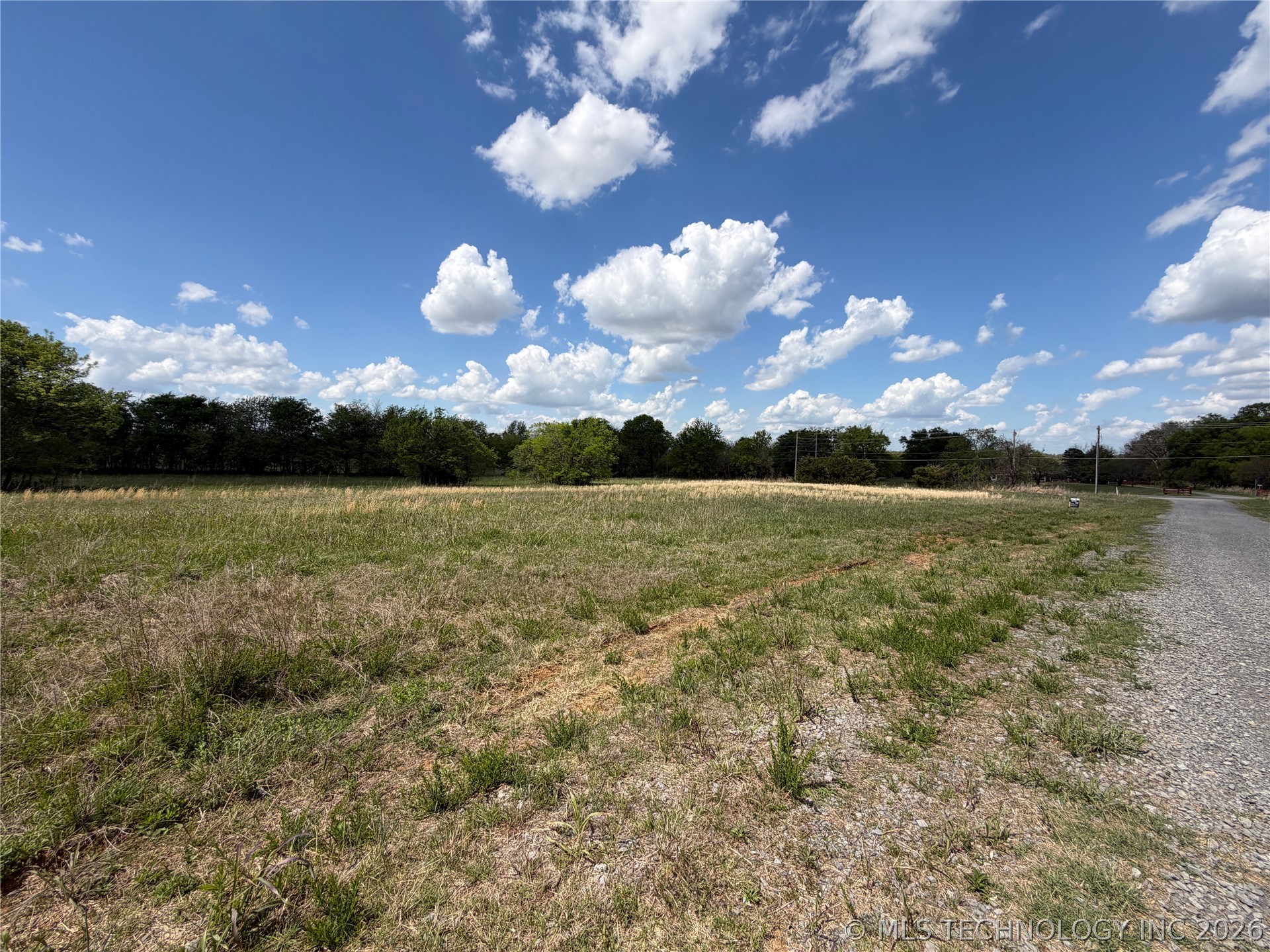 401 S Thunder Road Property Photo 29
