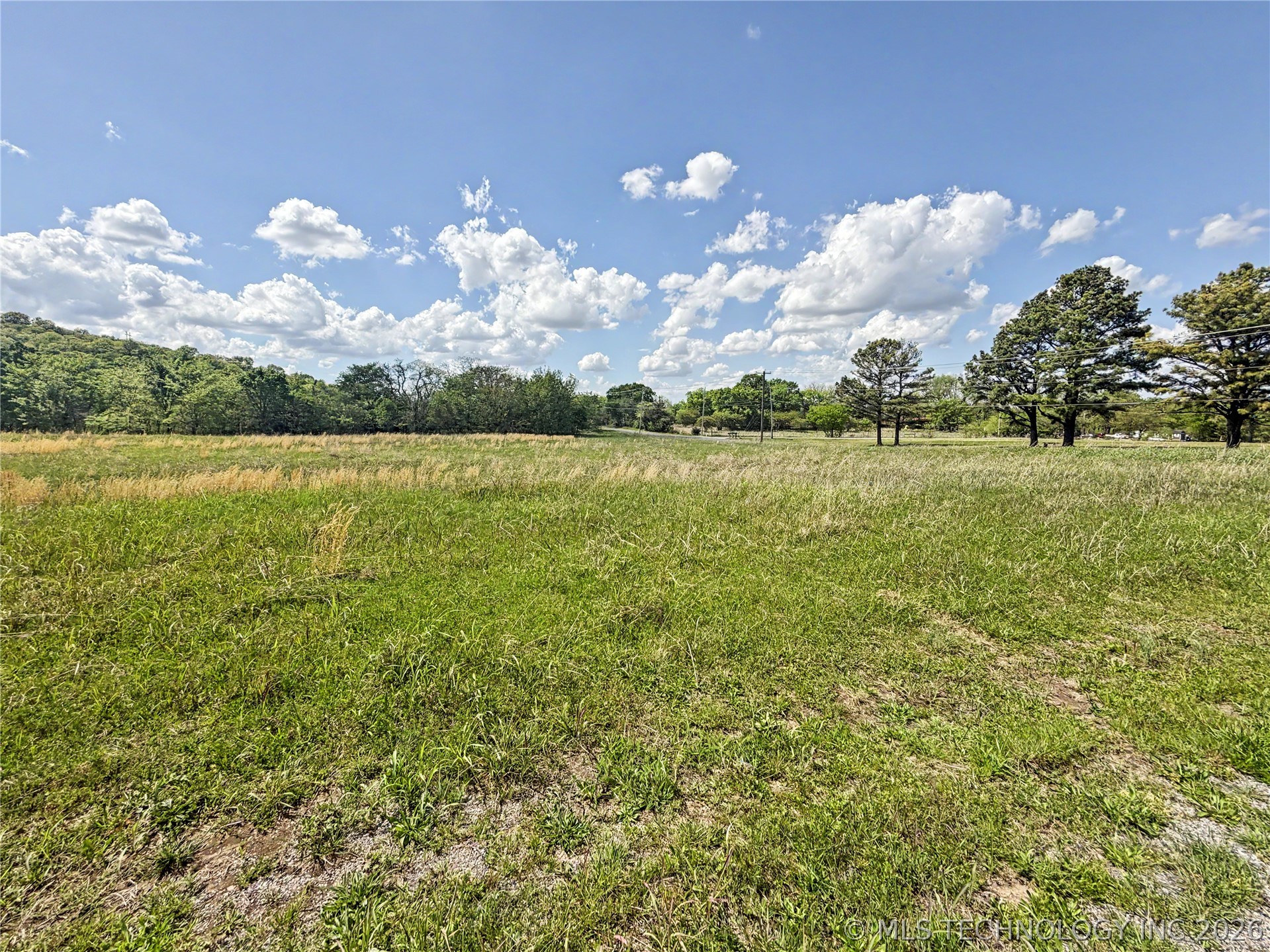 428 S Thunder Road Property Photo 32