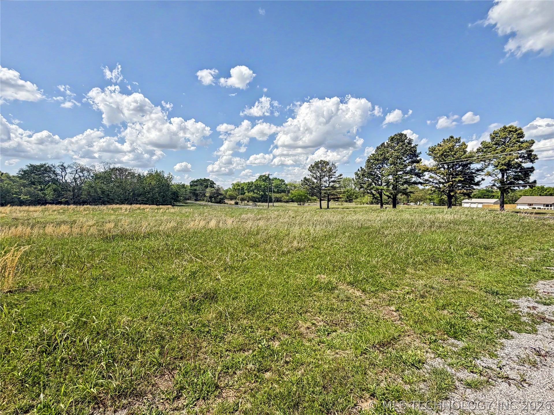 428 S Thunder Road Property Photo 33