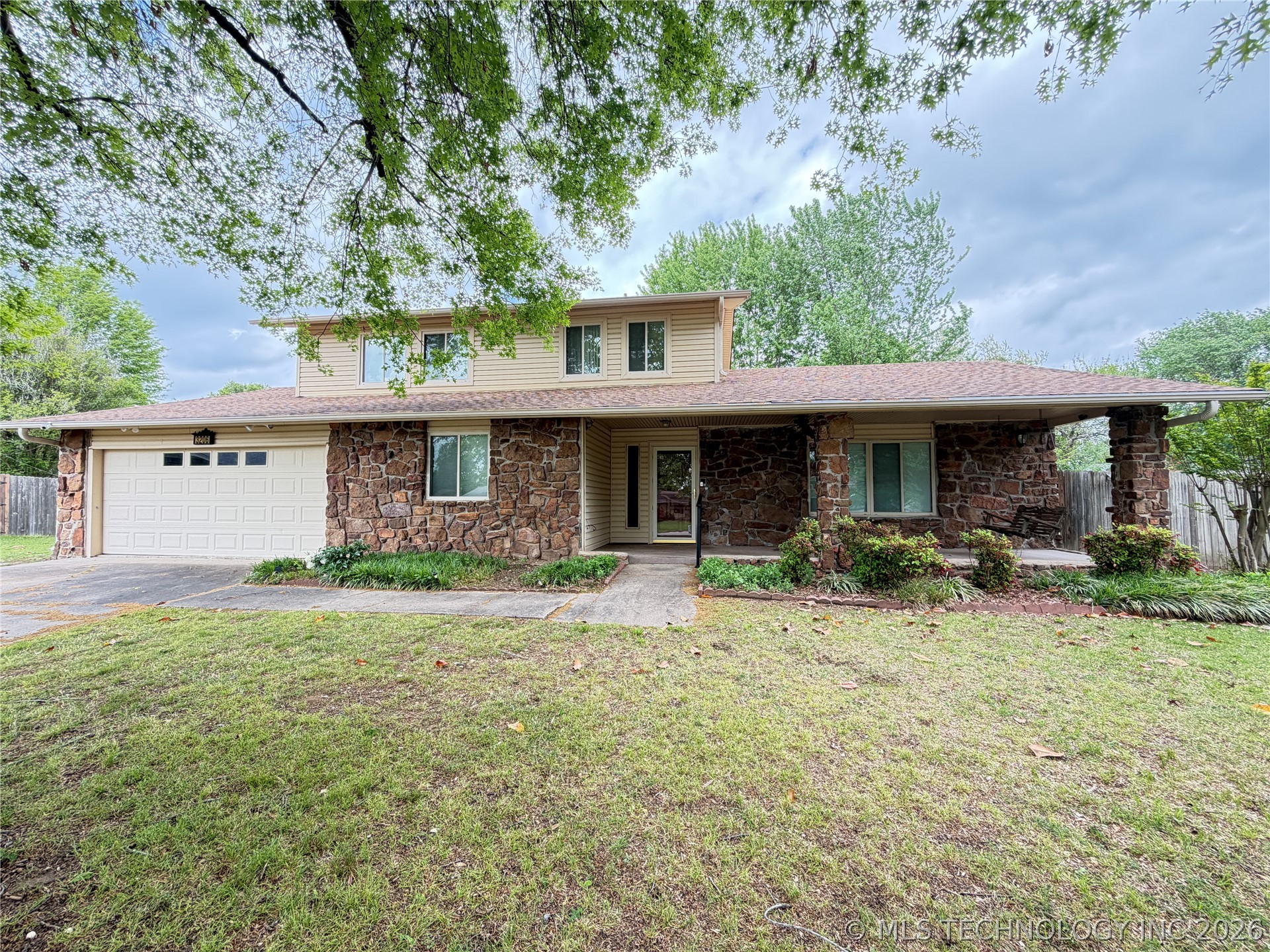 3206 Monta Place Property Photo 1