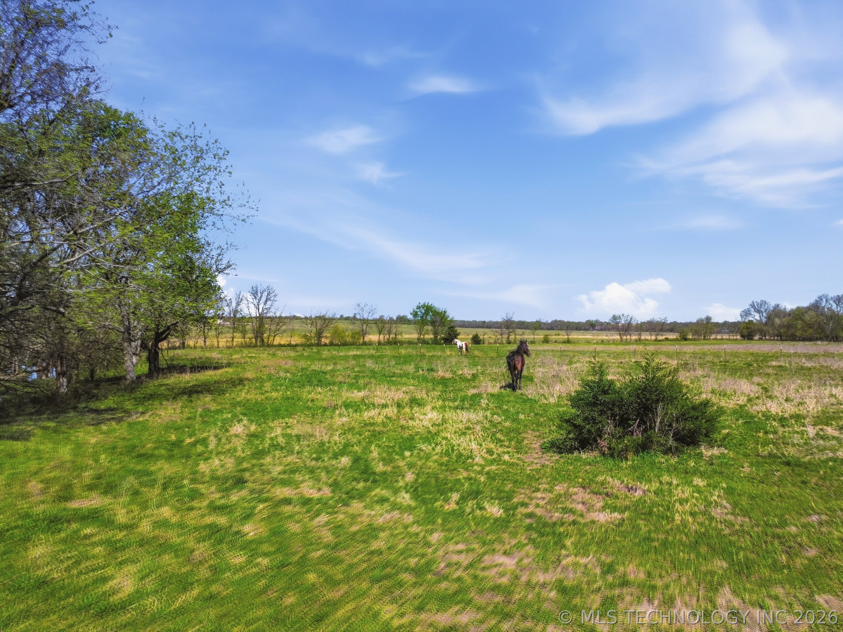 439092 E 40 Road Property Photo 8