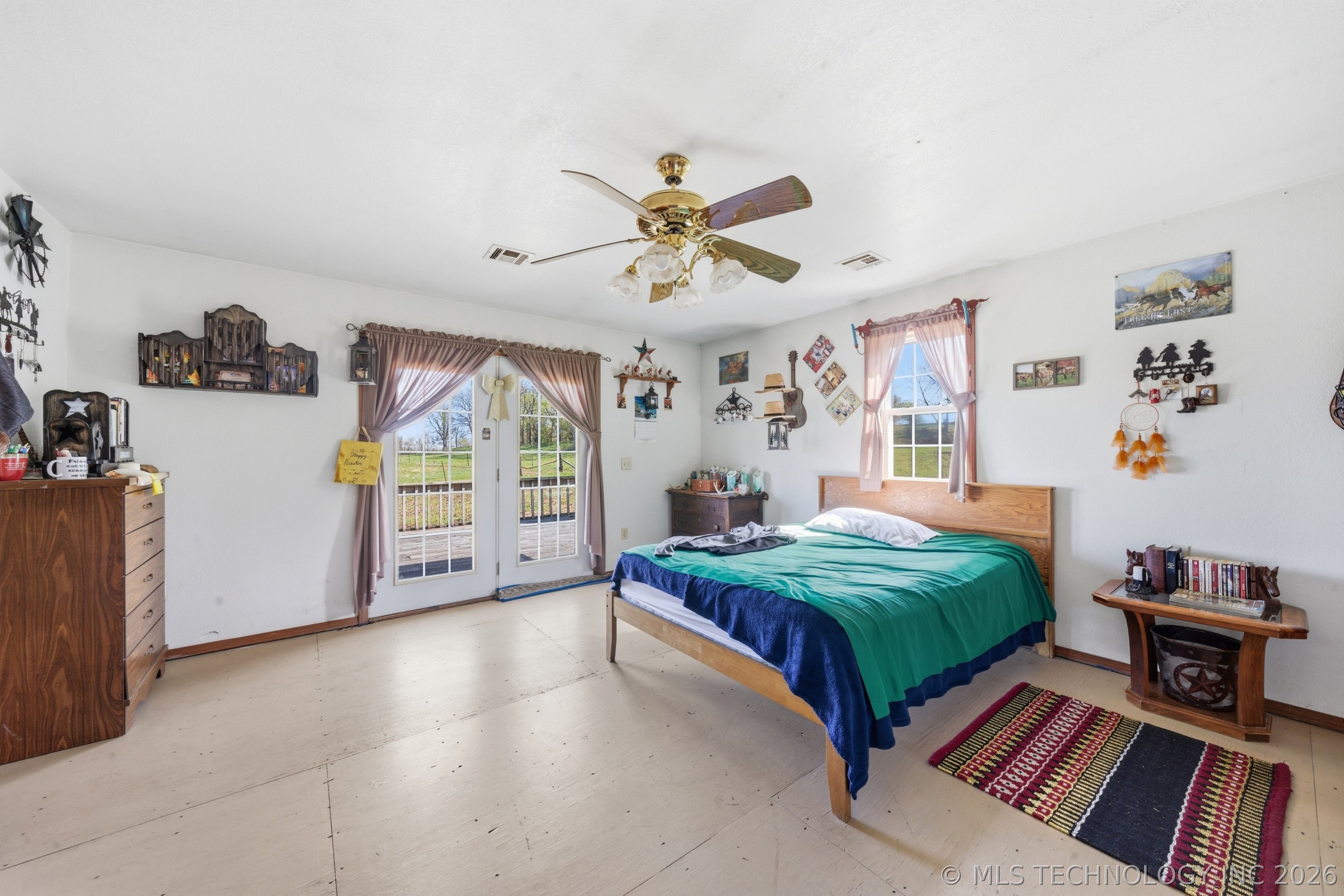 439092 E 40 Road Property Photo 20