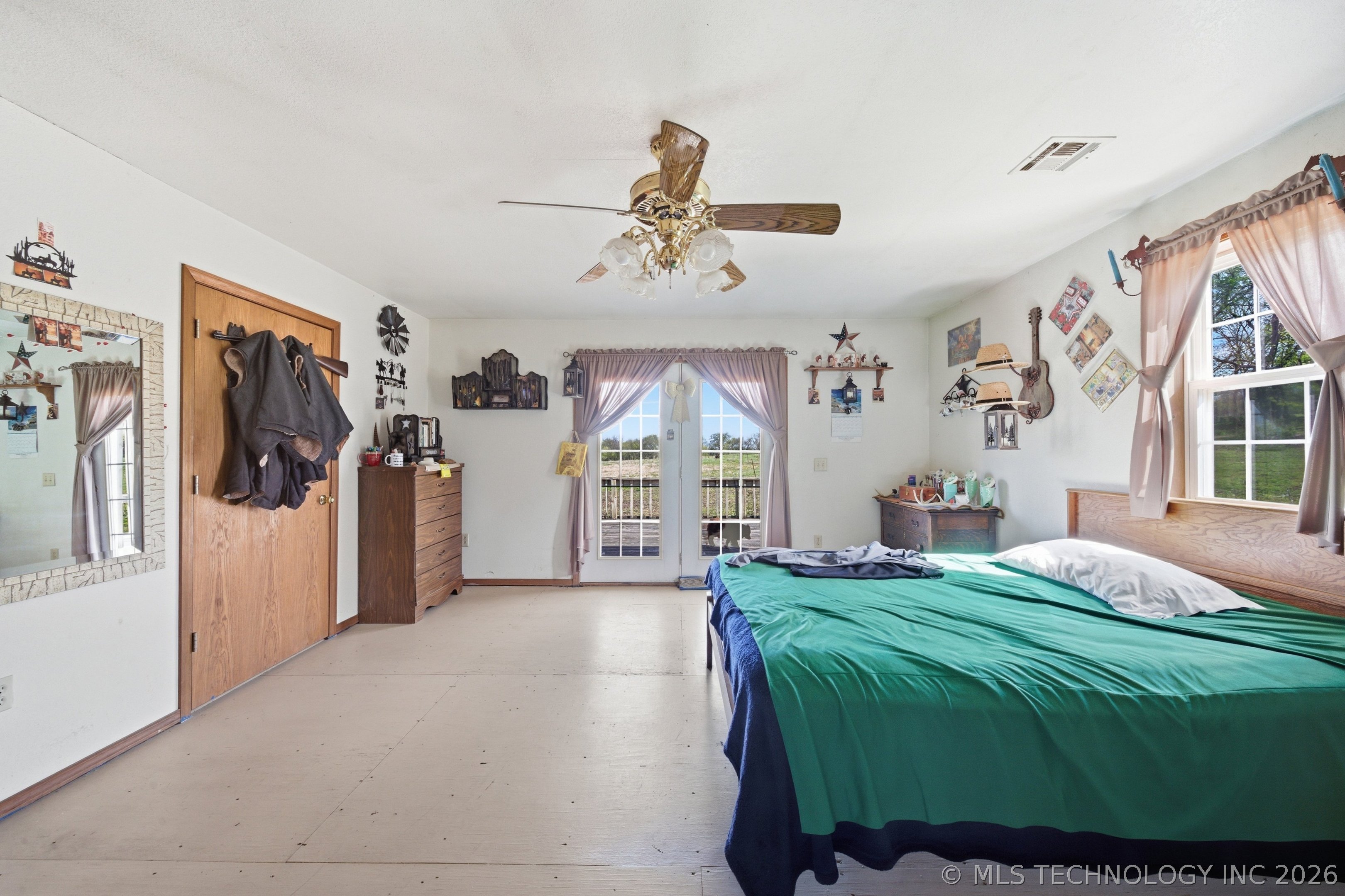 439092 E 40 Road Property Photo 21