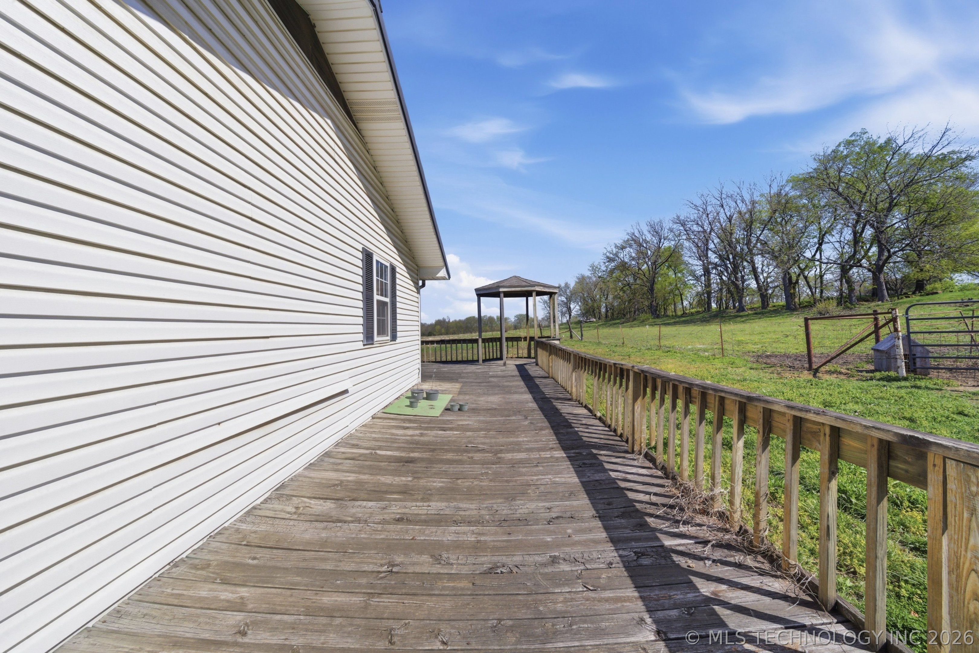 439092 E 40 Road Property Photo 32