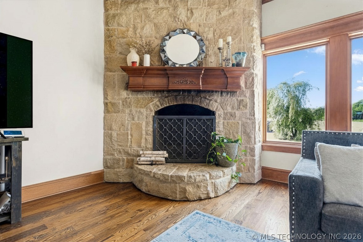 1739 Gateway Property Photo 13