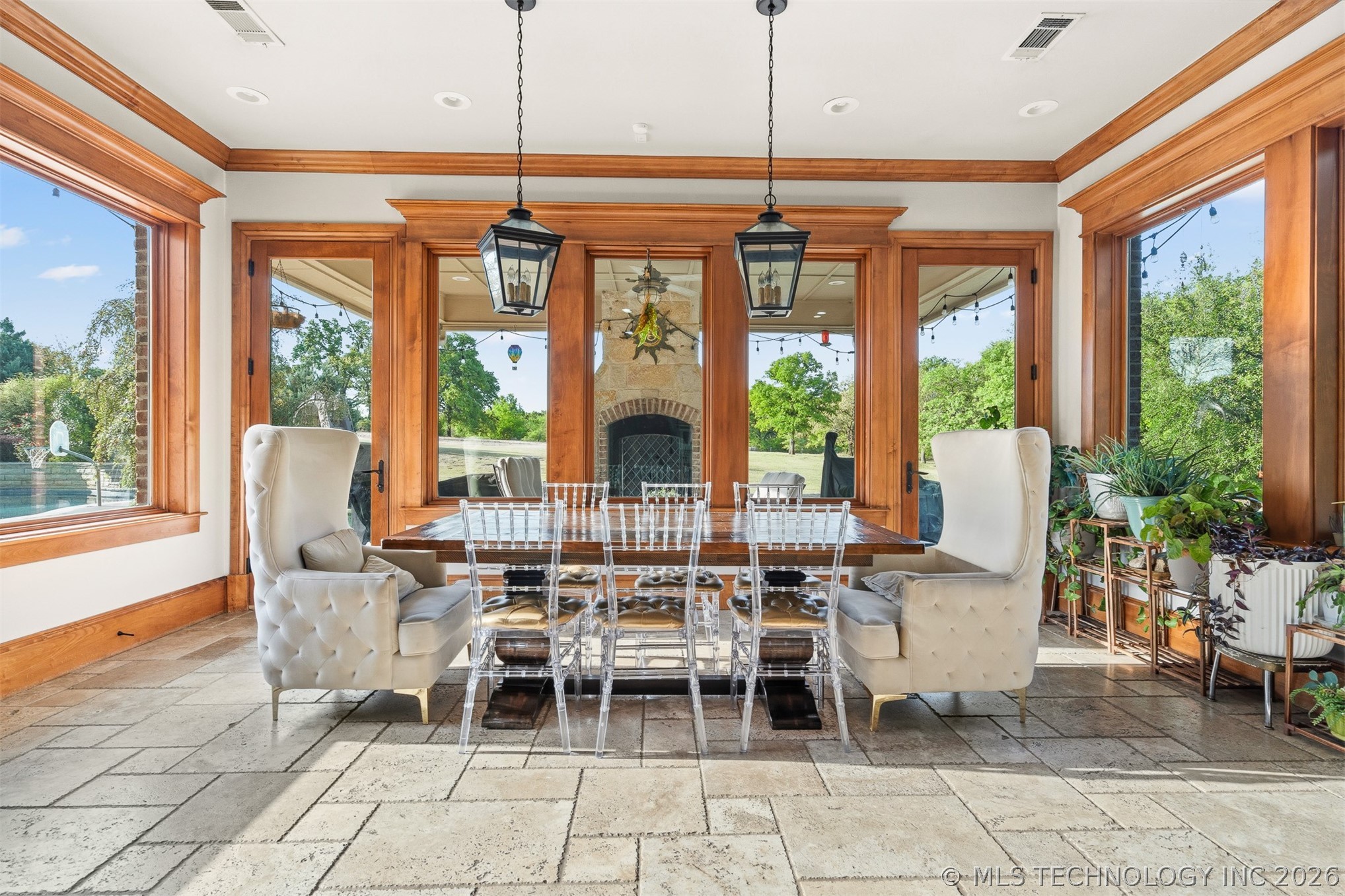 1739 Gateway Property Photo 16