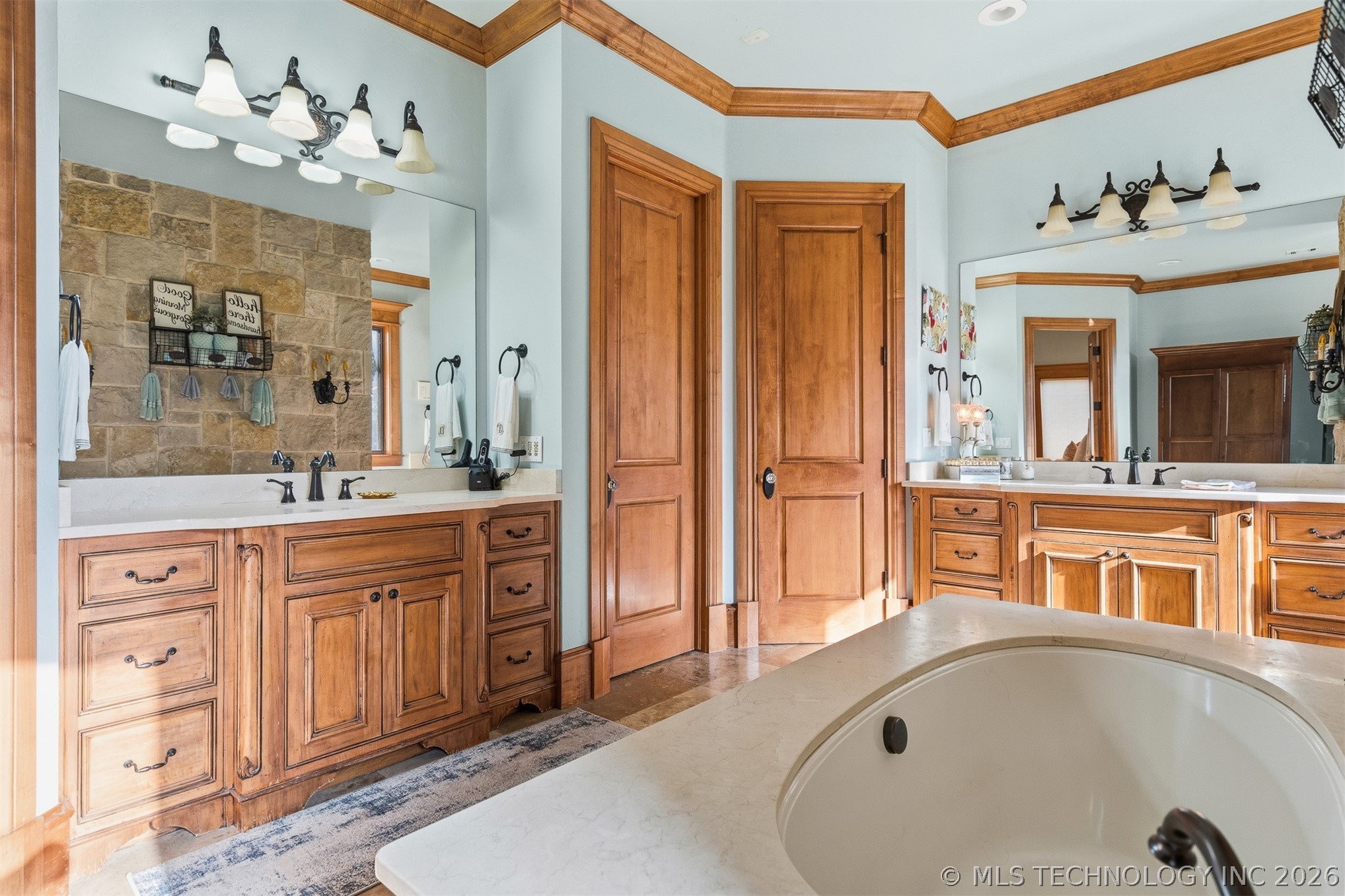 1739 Gateway Property Photo 26