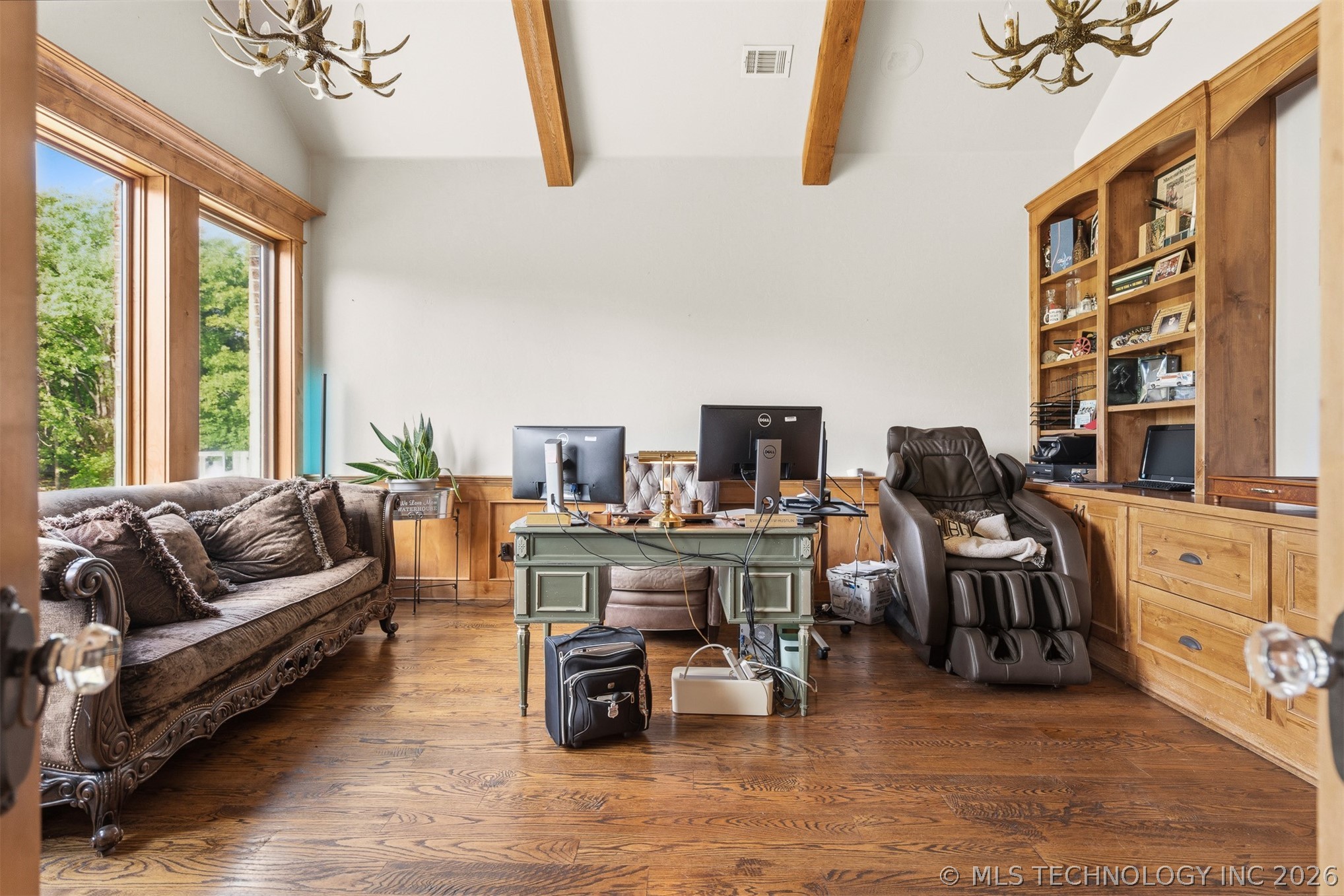 1739 Gateway Property Photo 34