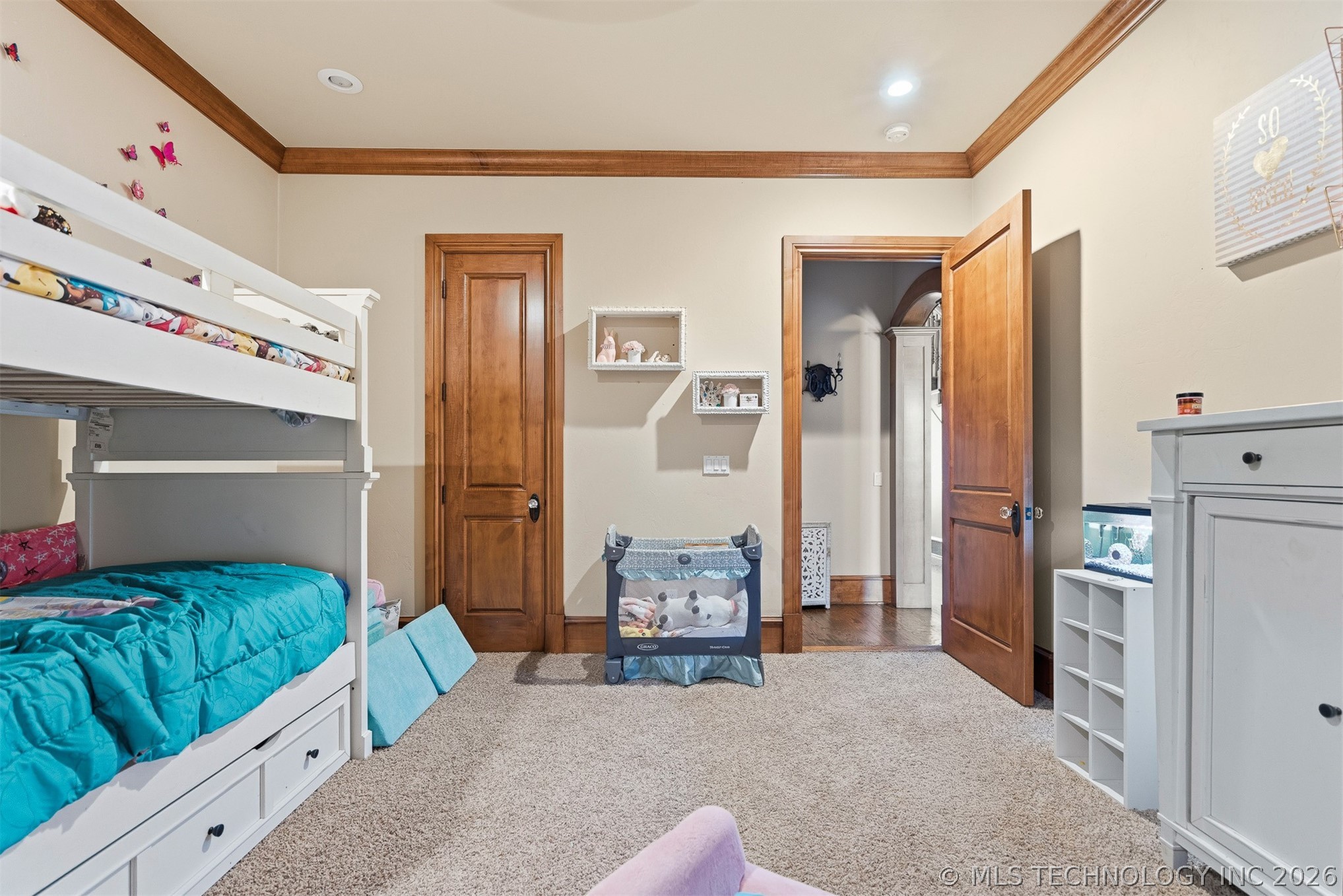 1739 Gateway Property Photo 38