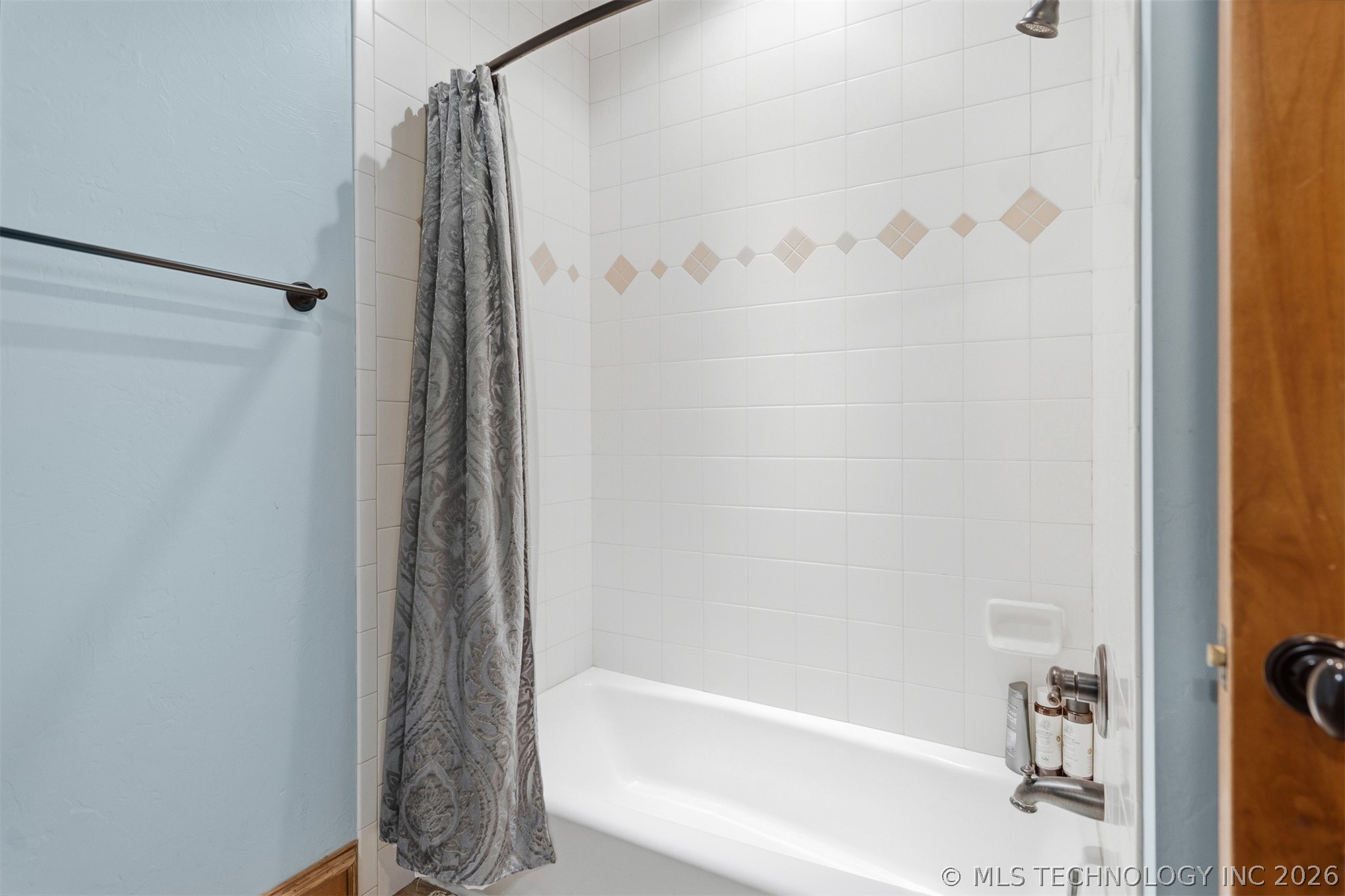 1739 Gateway Property Photo 46