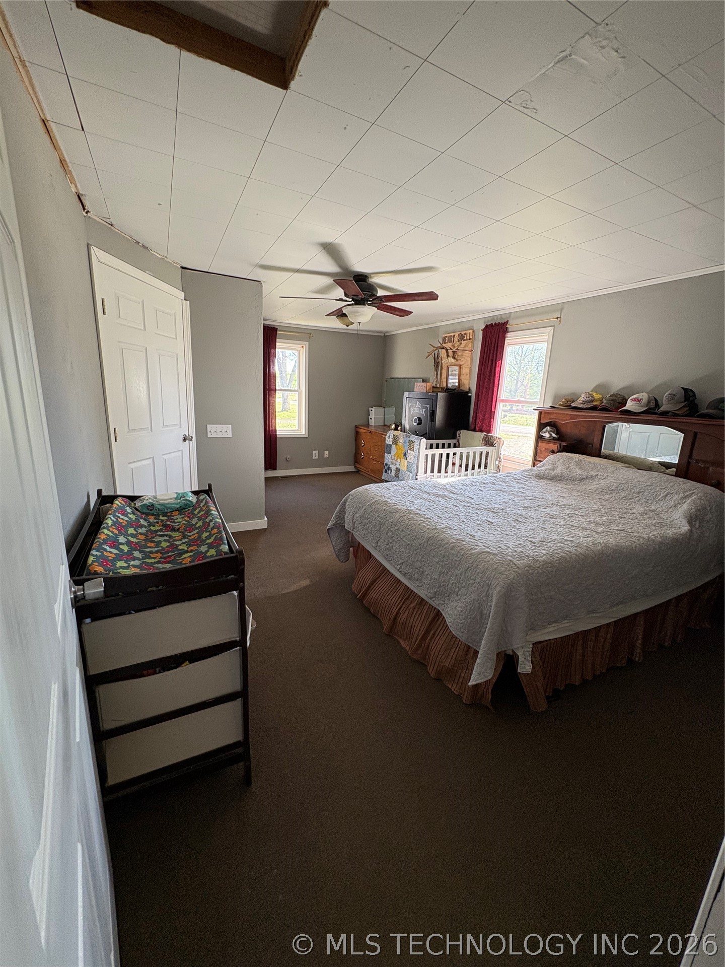 1038 S Little Avenue Property Photo 15