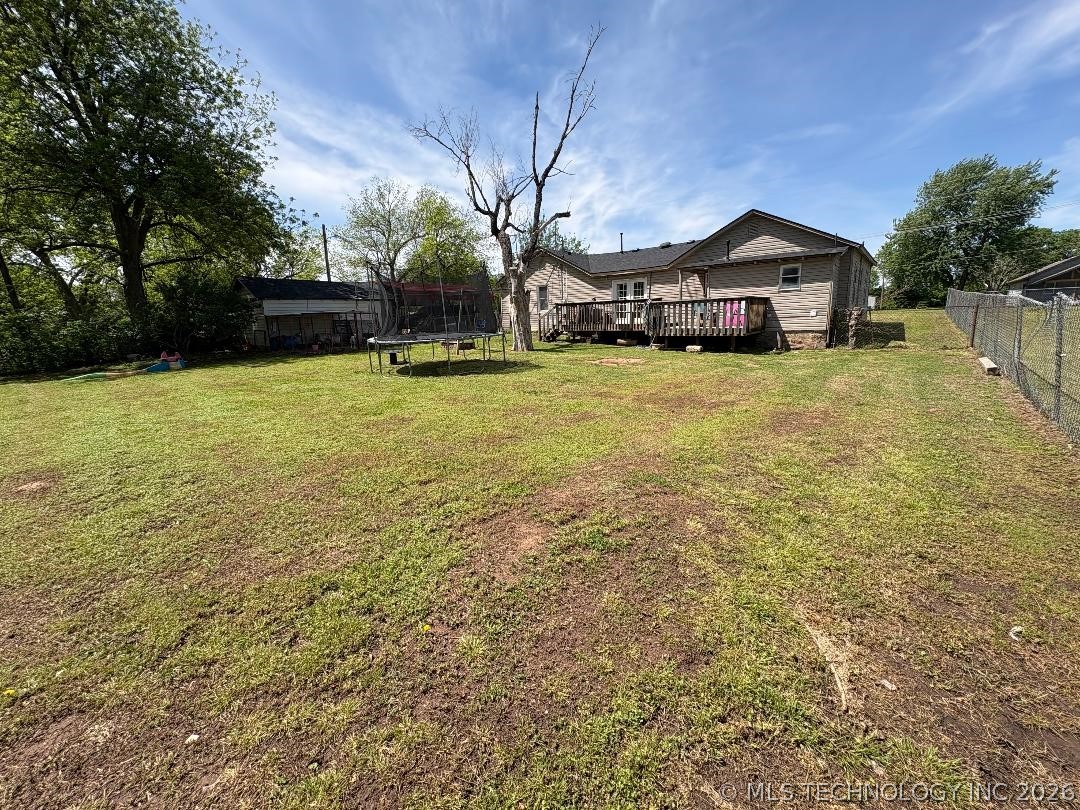 1038 S Little Avenue Property Photo 18