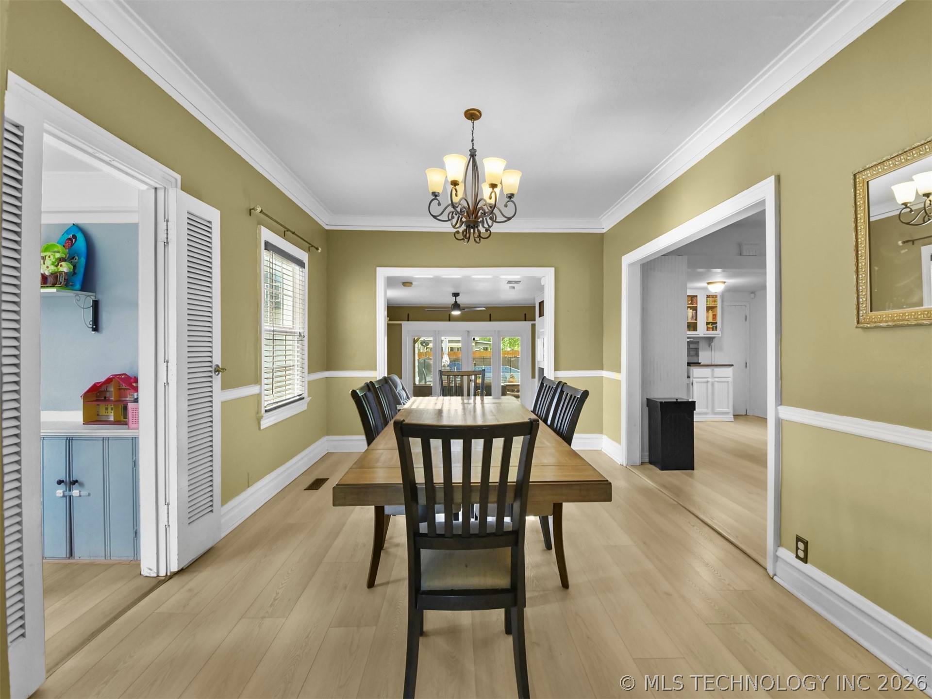 1316 Stanley Sw Property Photo 6