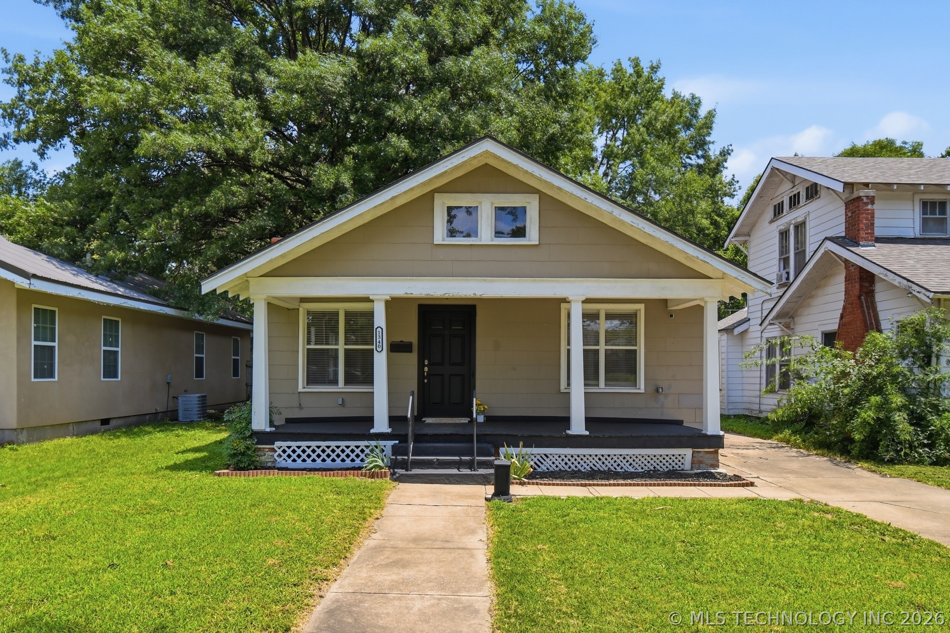 1340 S Johnstone Avenue Property Photo 1