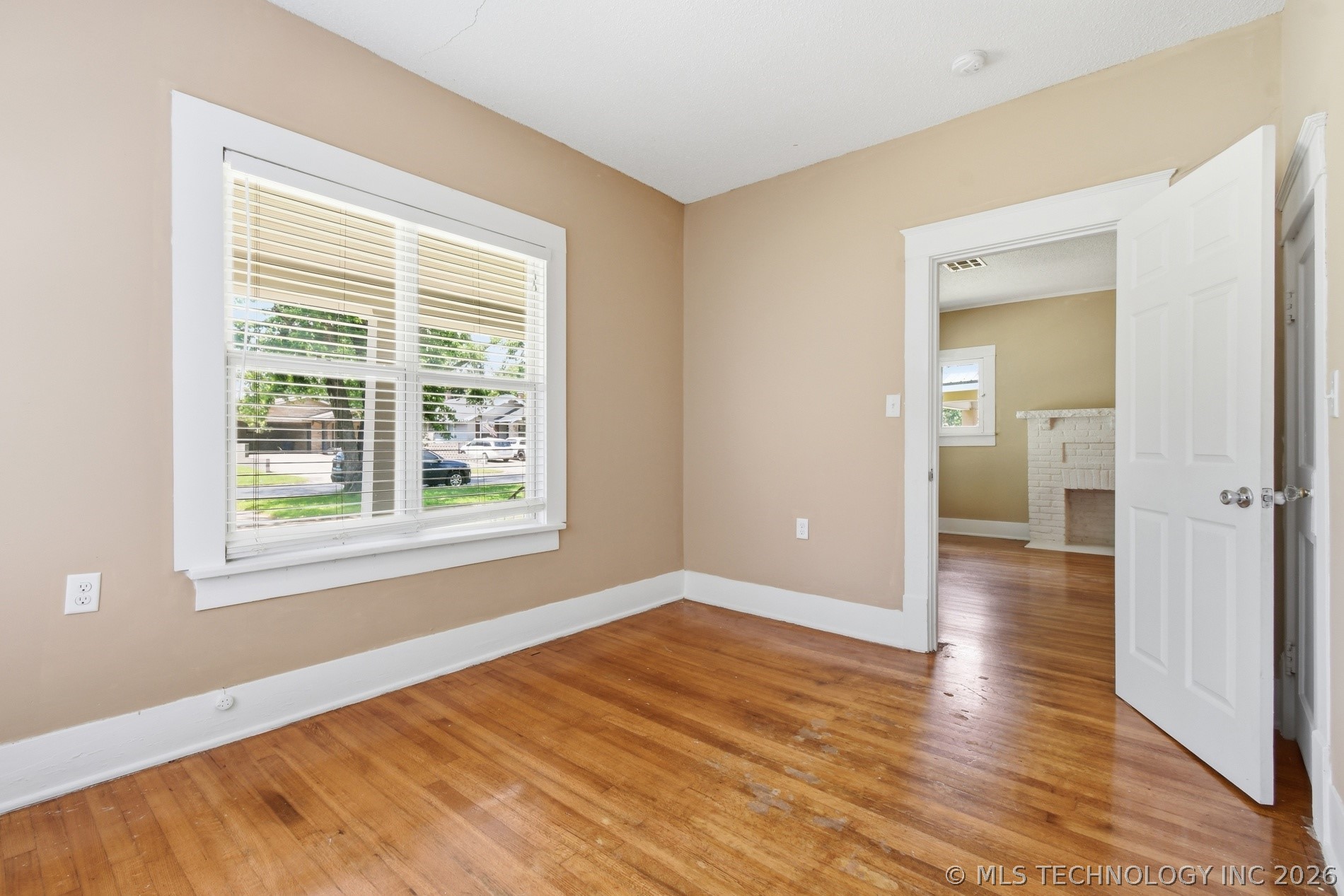 1340 S Johnstone Avenue Property Photo 19