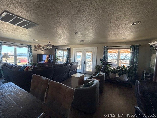 514 N J Street Property Photo 5