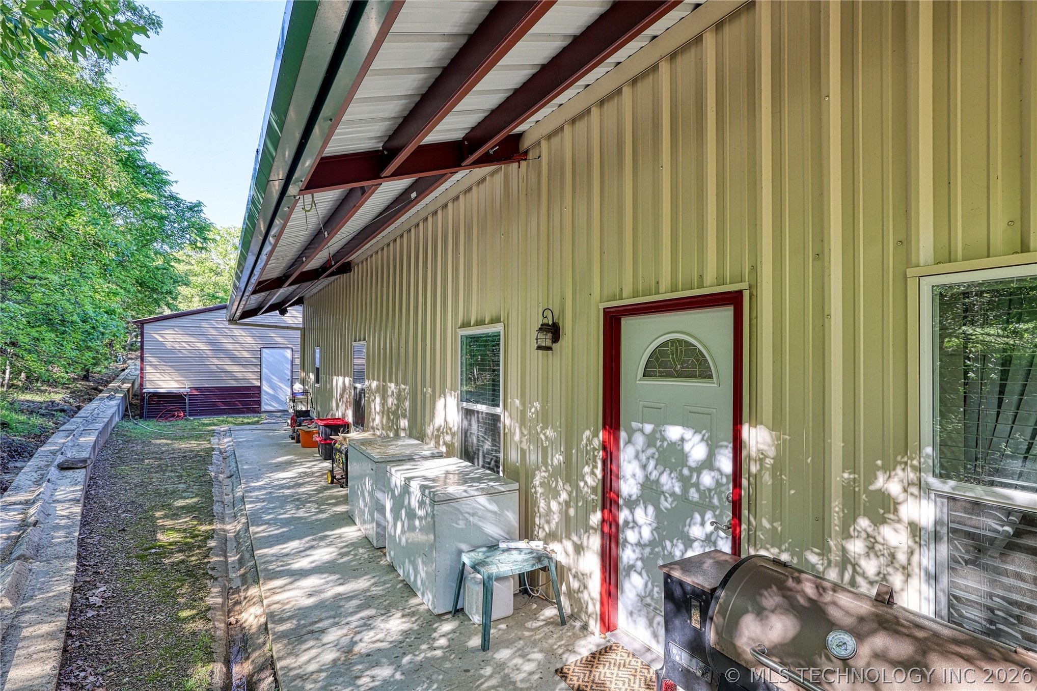 86 Bruce Boulevard Rock Creek Property Photo 6